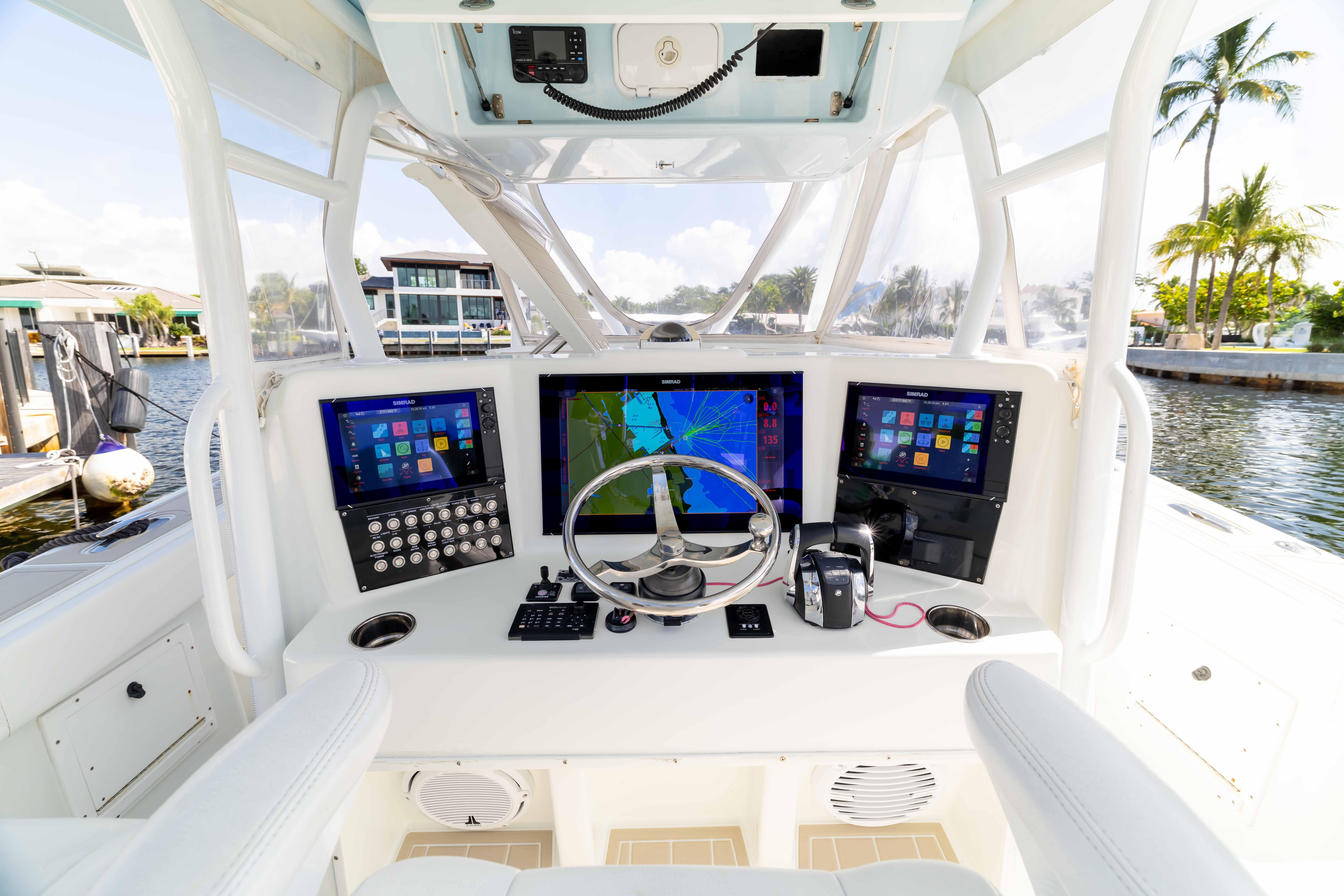 2011 Yellowfin 42 Offshore te koop (photo 13)