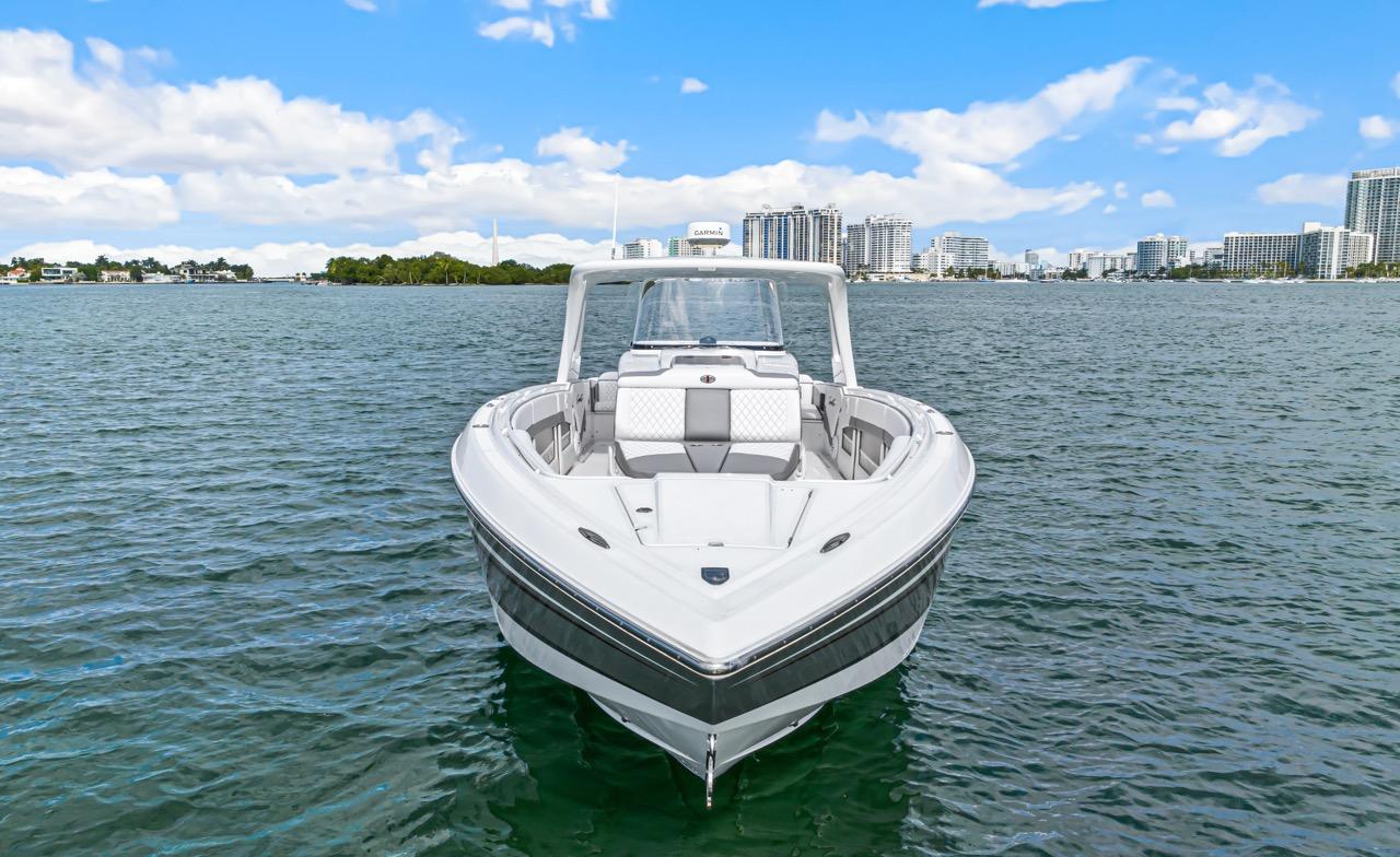 2015 Cigarette 41' GTR in vendita (photo 5)