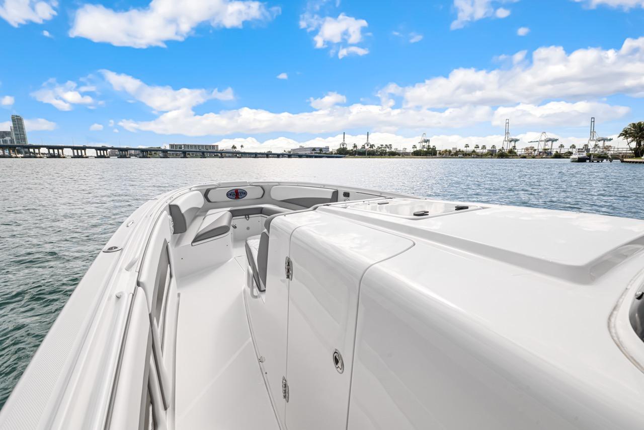2015 Cigarette 41' GTR in vendita (photo 14)