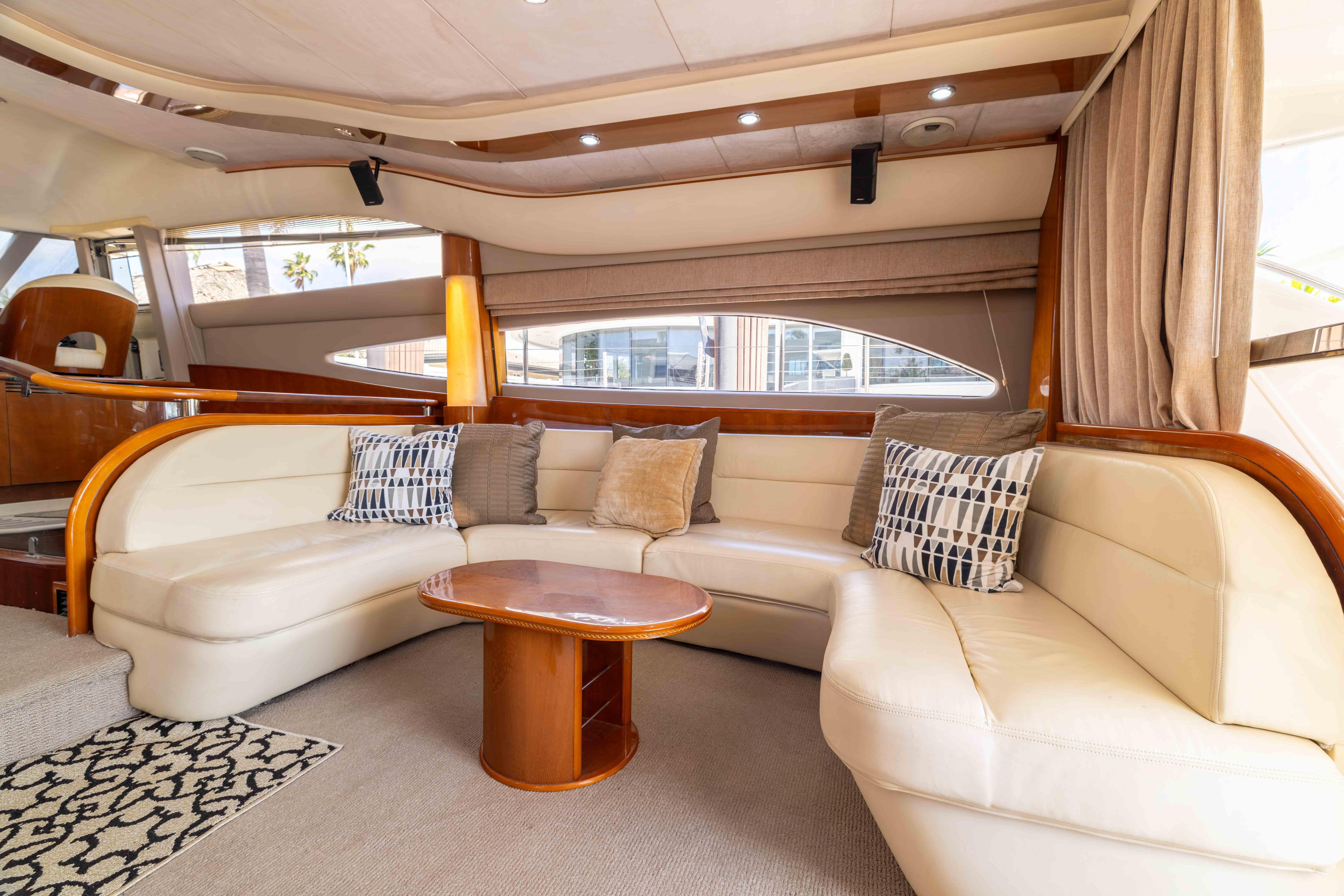 2002 Princess 61 à vendre (photo 37)