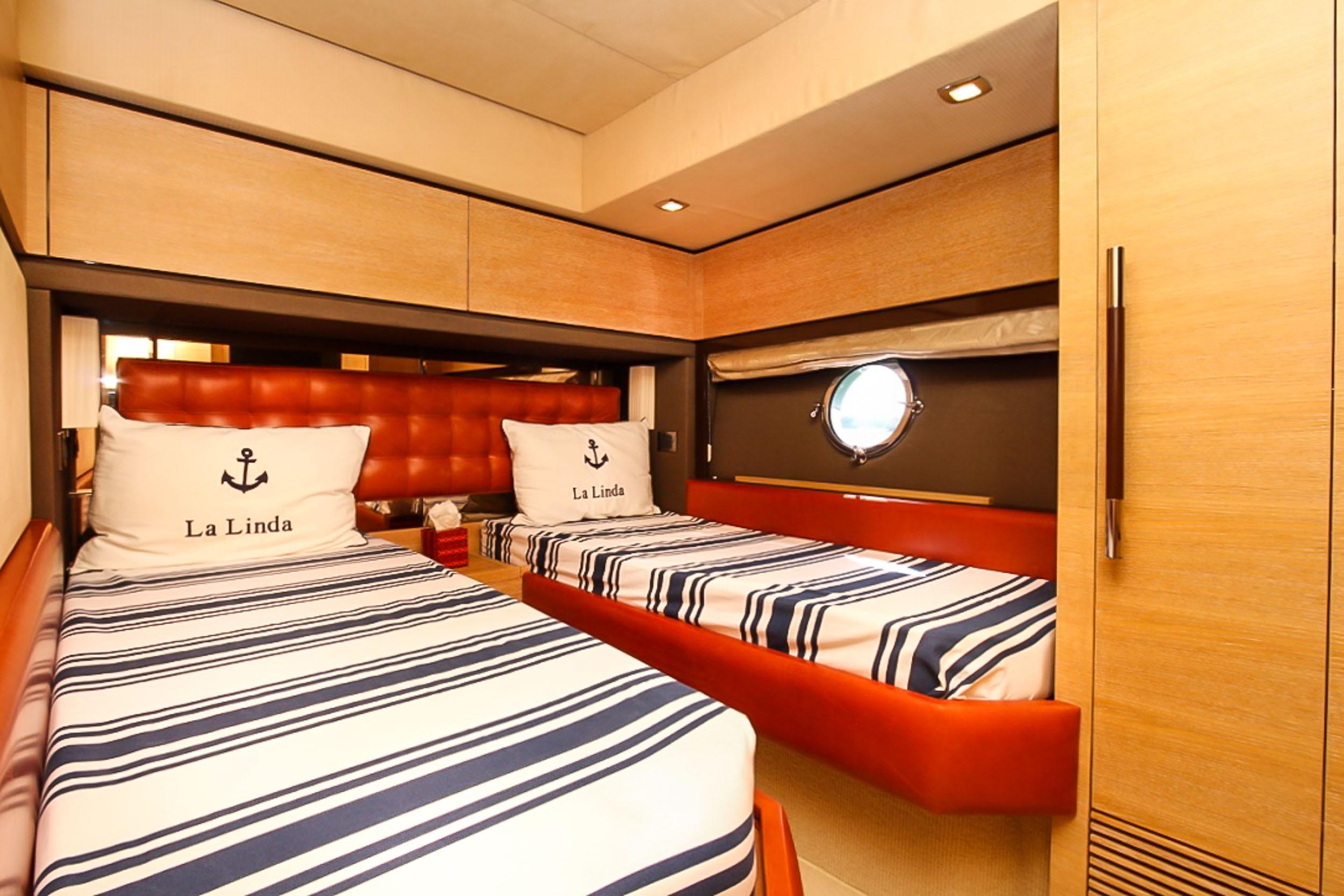 2011 Azimut 70 zu verkaufen (photo 32)