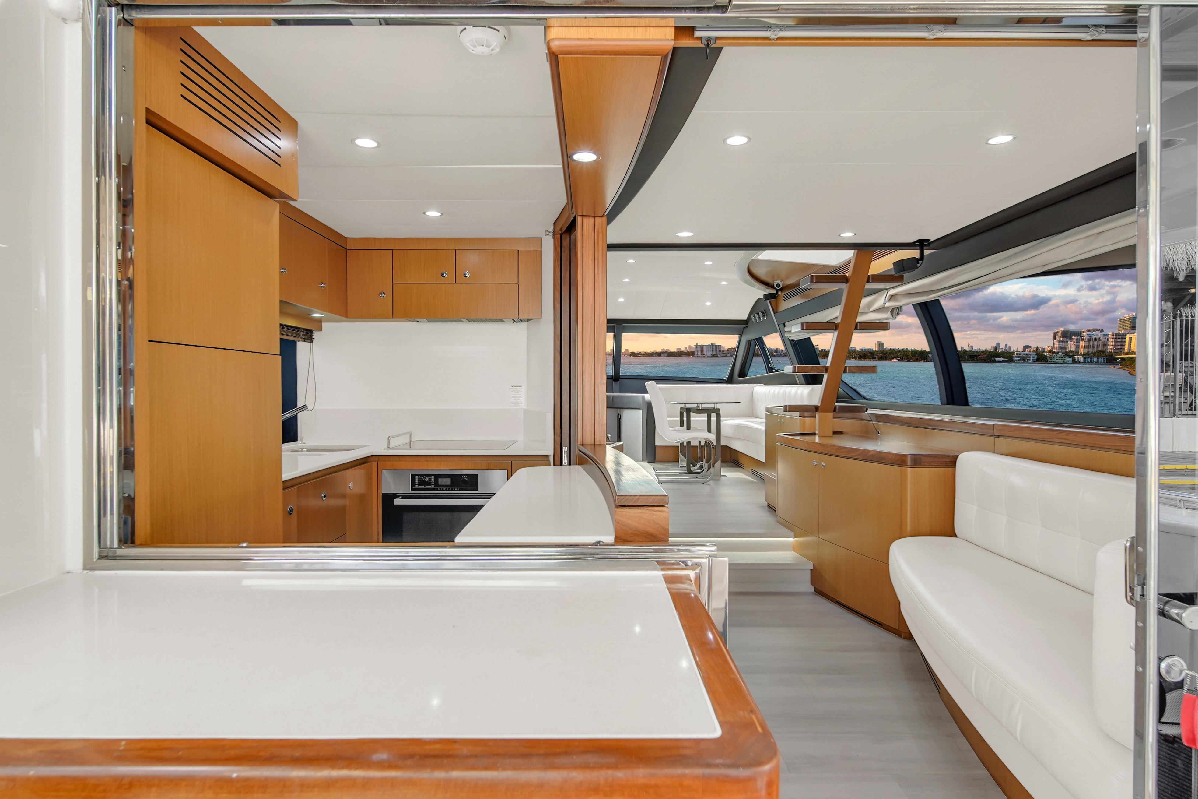 2011 Ferretti Yachts 660 na sprzedaż (photo 22)