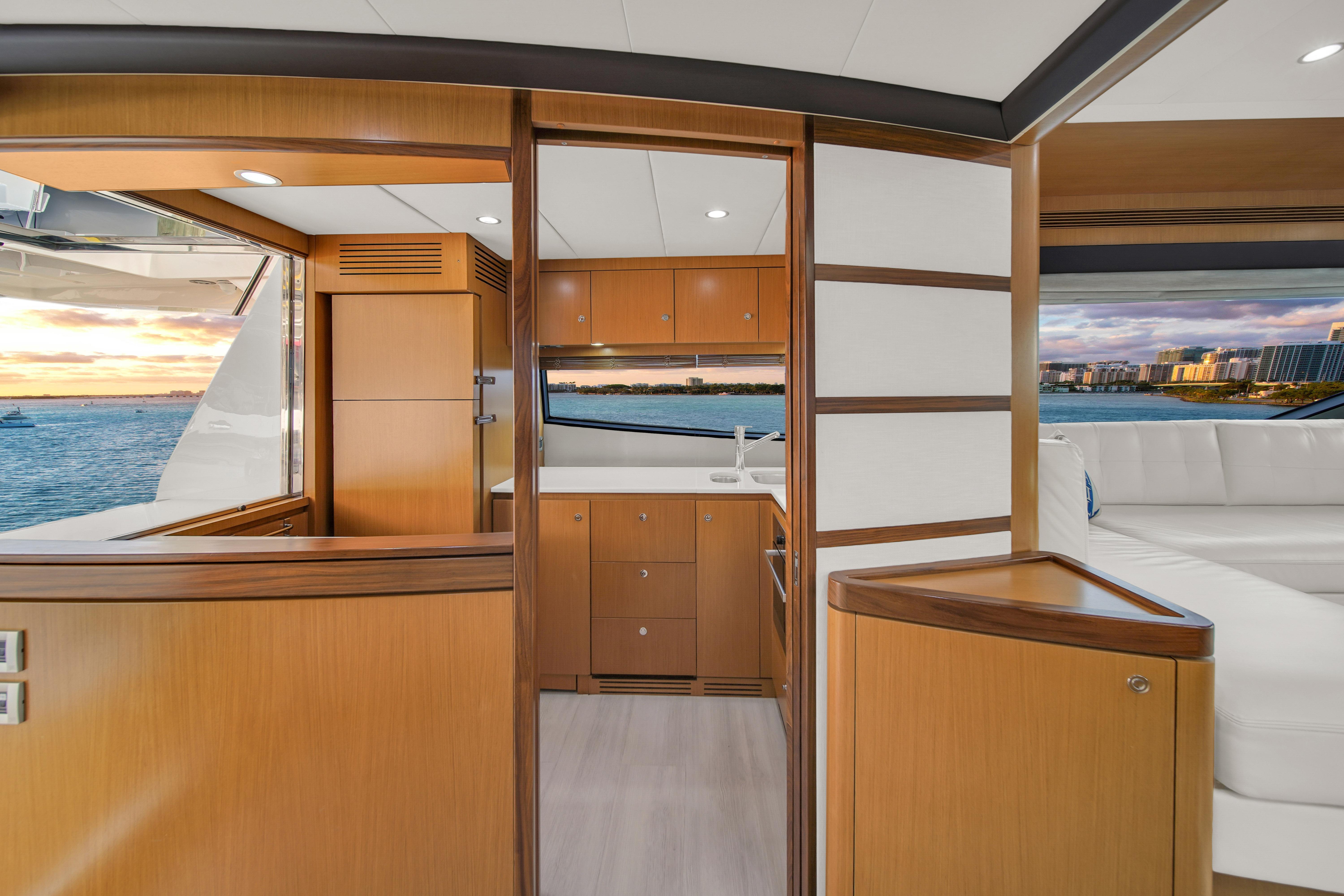 2011 Ferretti Yachts 660 na sprzedaż (photo 25)