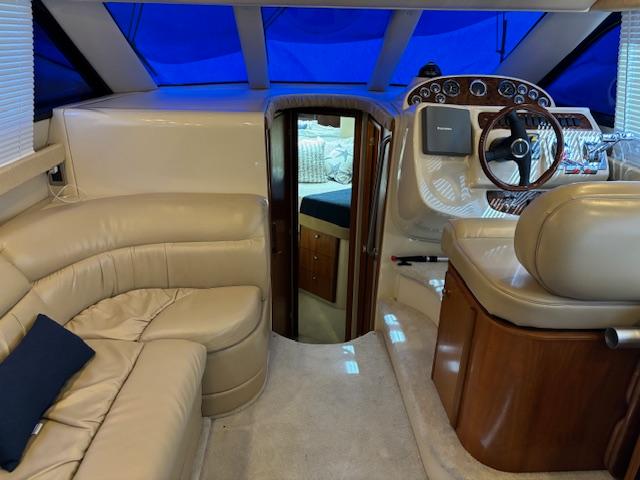 2004 Meridian 341 Sedan for sale (photo 11)