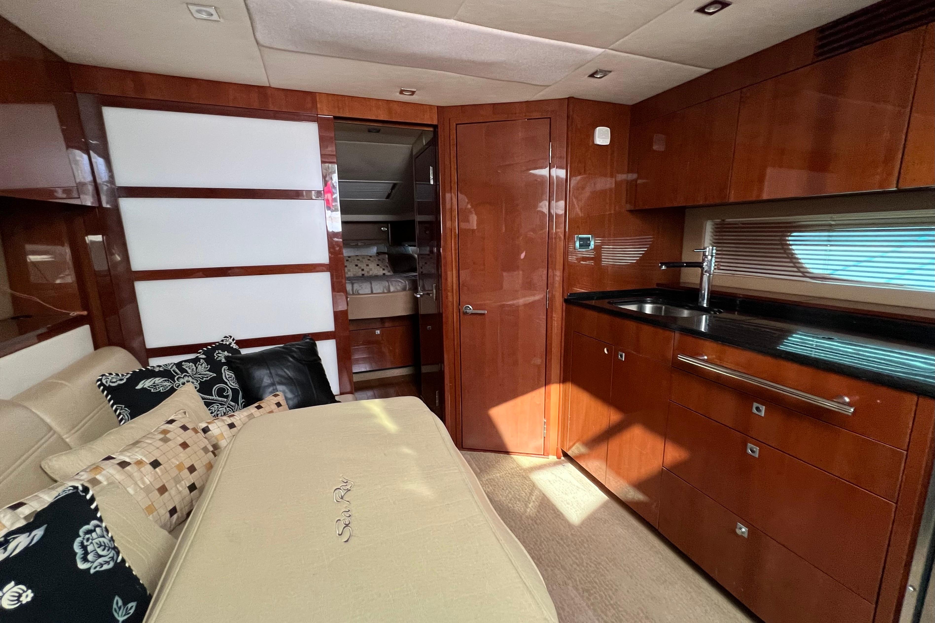 2010 Sea Ray 450 Sundancer à venda (photo 17)
