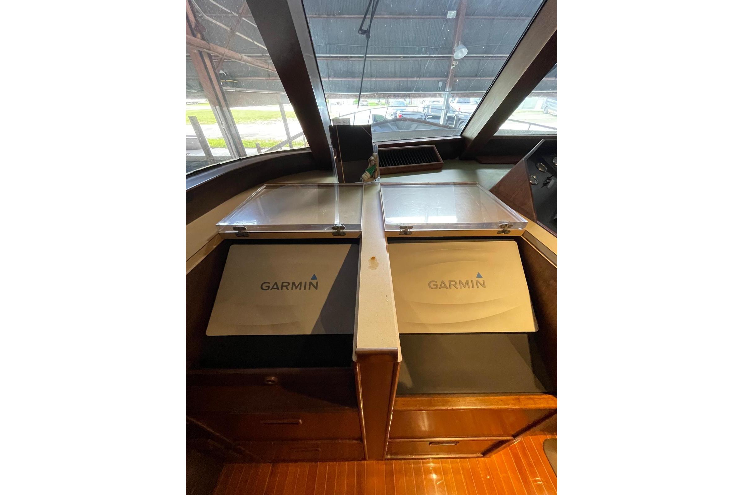 1988 Burger Classic Motoryacht zu verkaufen (photo 10)