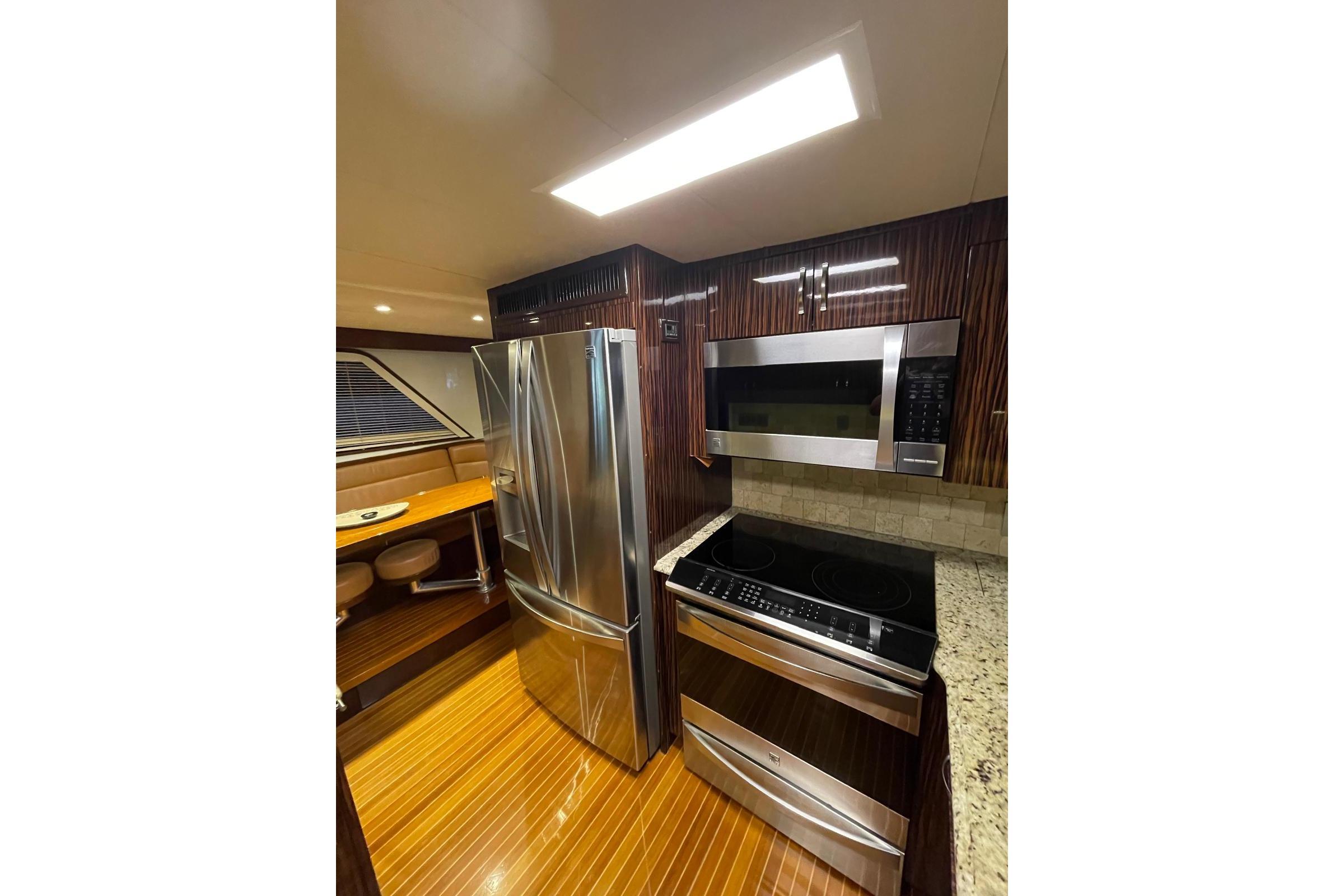 1988 Burger Classic Motoryacht zu verkaufen (photo 14)