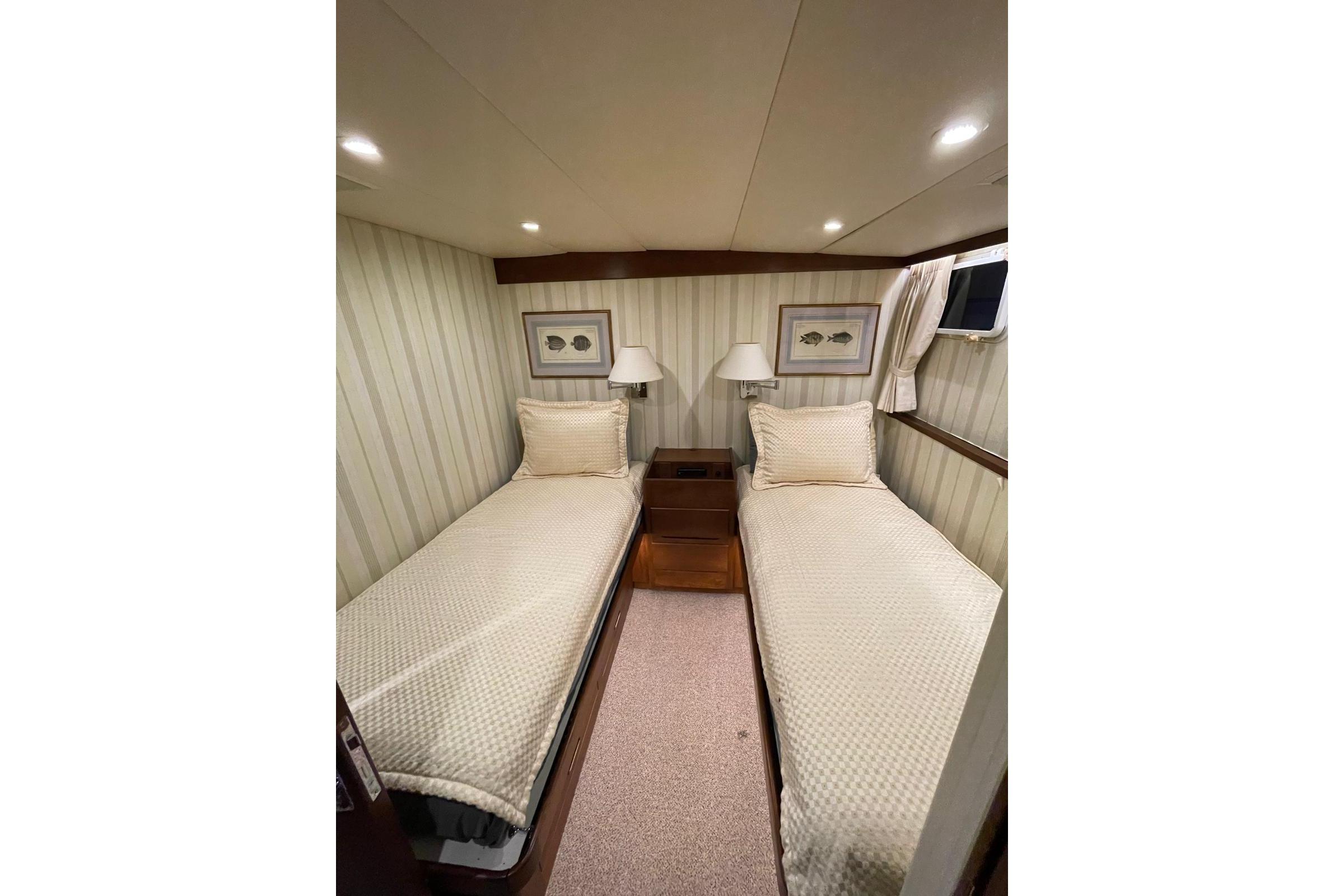 1988 Burger Classic Motoryacht zu verkaufen (photo 22)
