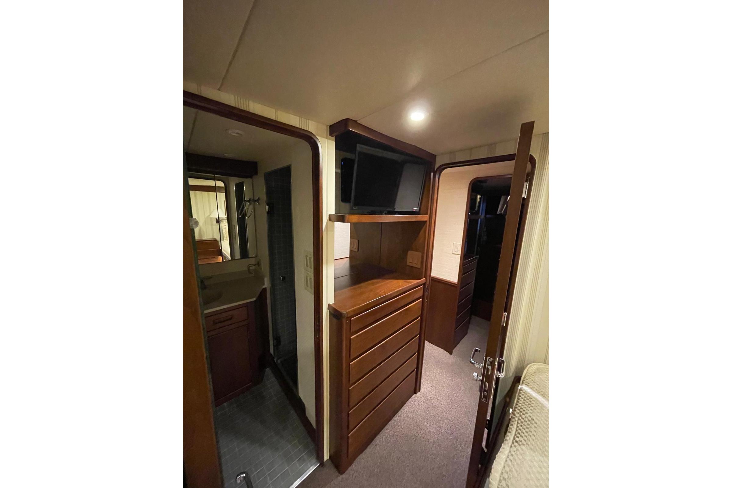 1988 Burger Classic Motoryacht zu verkaufen (photo 23)