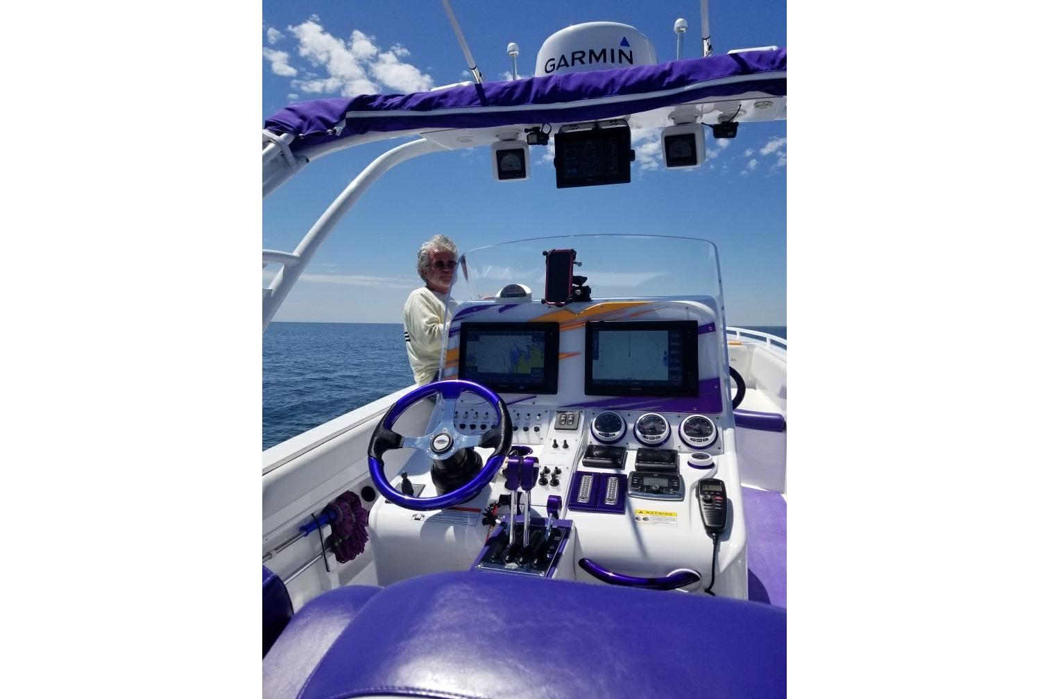 2014 Concept 36' CC for sale (photo 2)