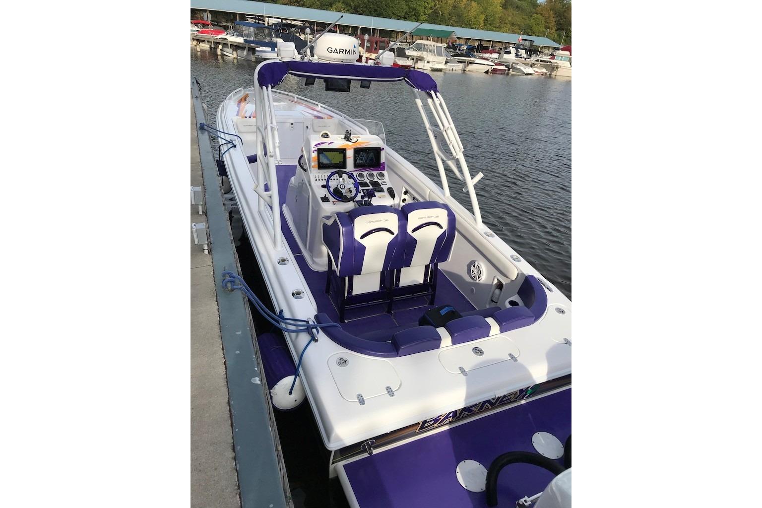 2014 Concept 36' CC for sale (photo 7)