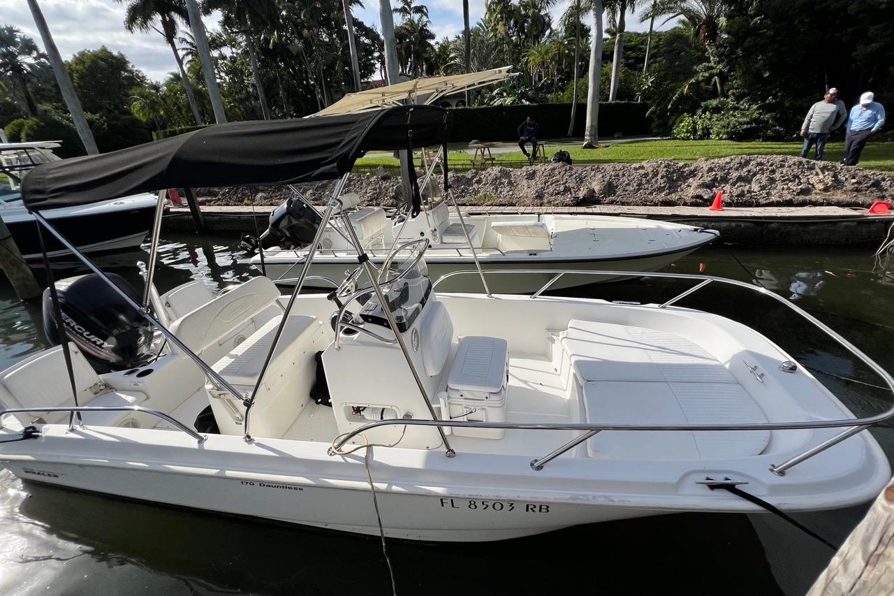 2016 Boston Whaler 170 Dauntless for sale (photo 2)