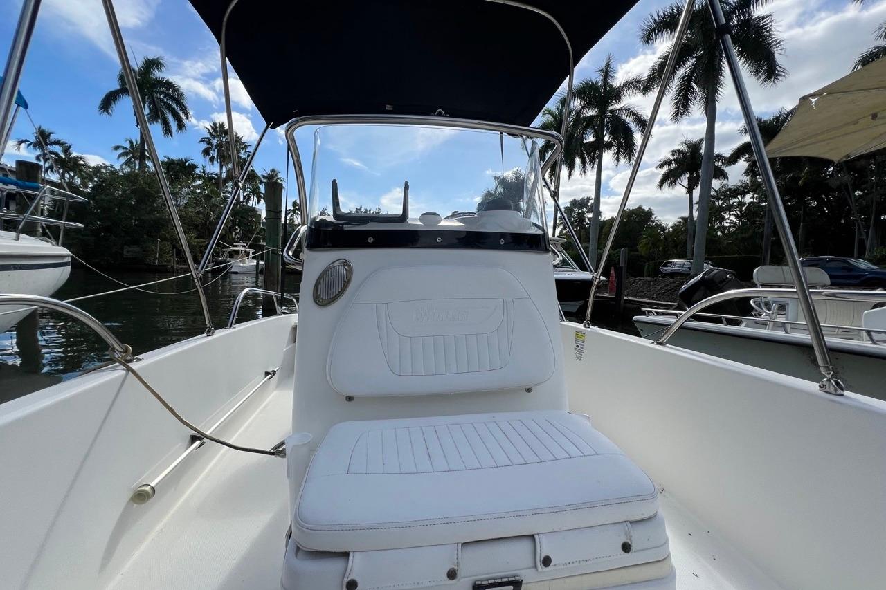 2016 Boston Whaler 170 Dauntless for sale (photo 9)