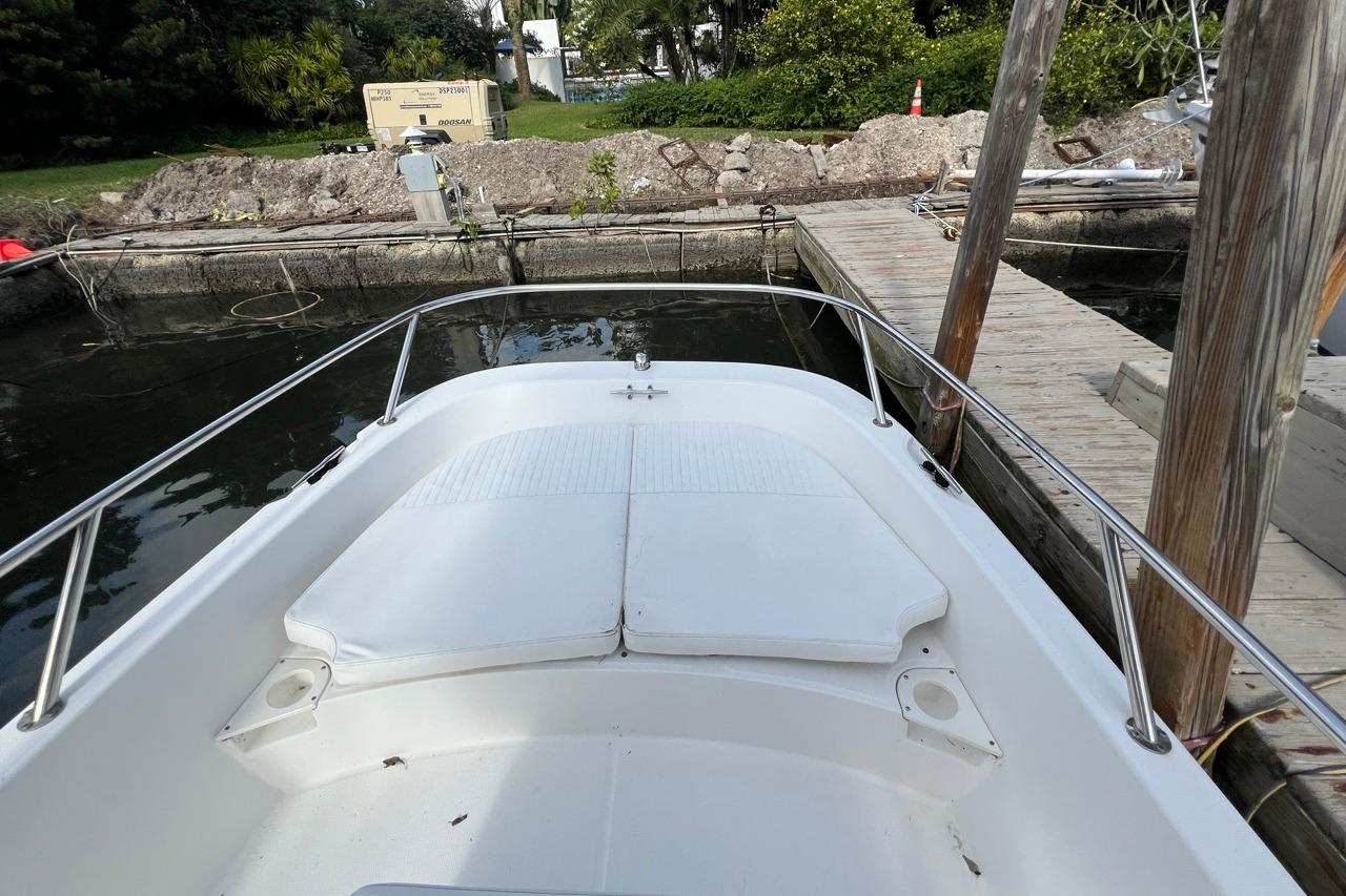 2016 Boston Whaler 170 Dauntless for sale (photo 13)