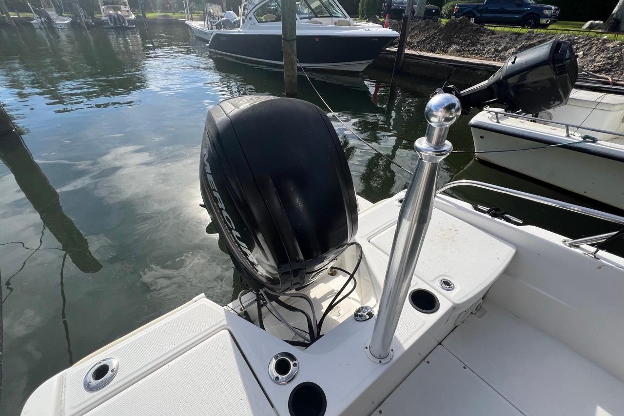 2016 Boston Whaler 170 Dauntless for sale (photo 17)