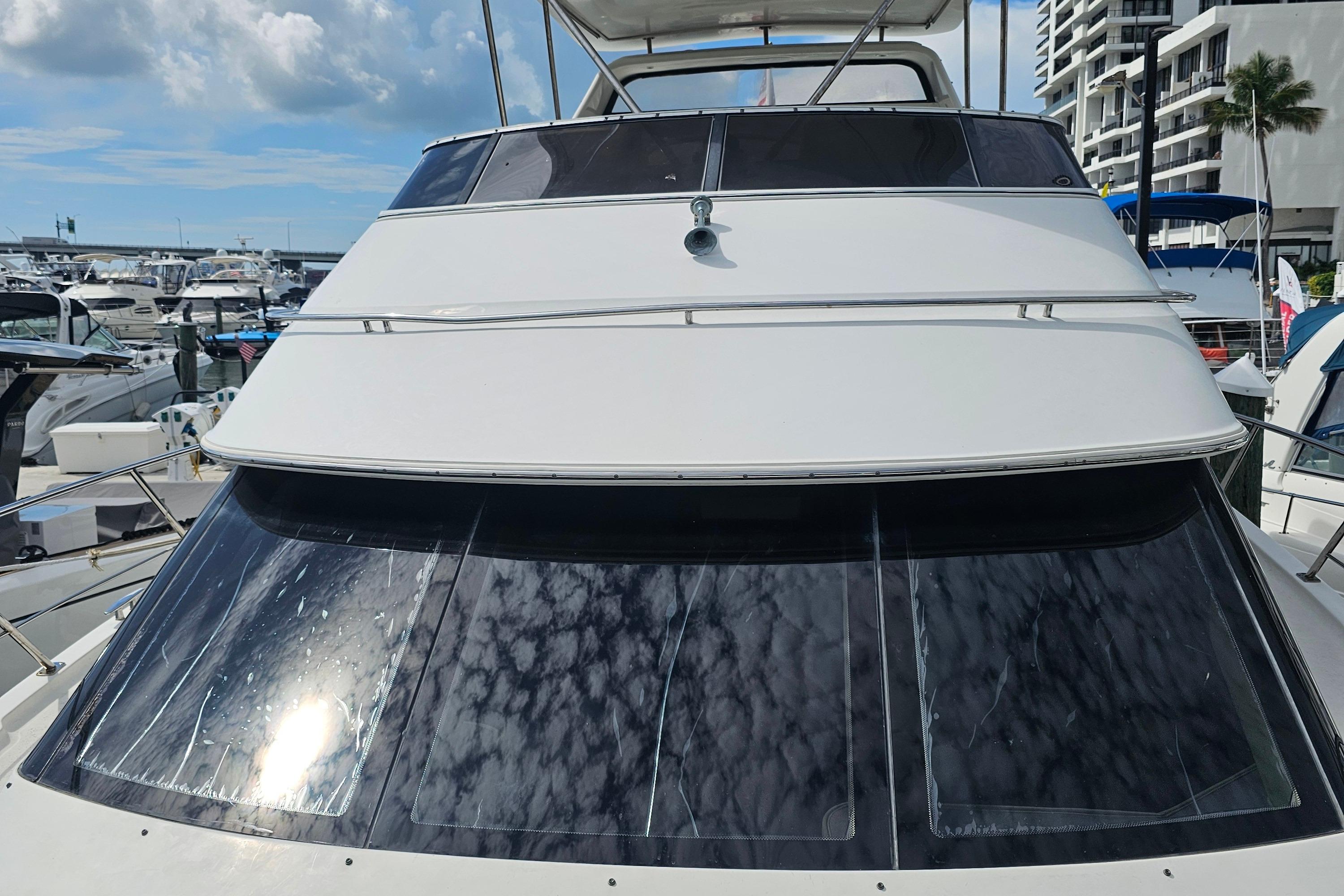 2004 Carver 444 Cockpit Motor Yacht zu verkaufen (photo 4)