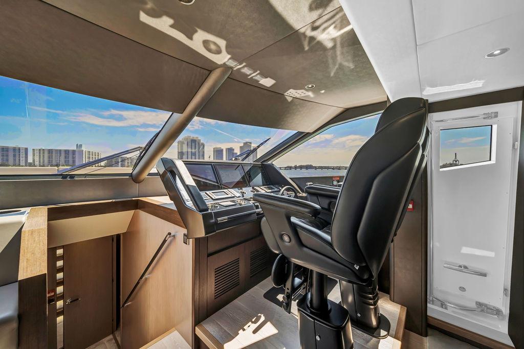 2021 Sunseeker 86 Yacht en venta (photo 27)
