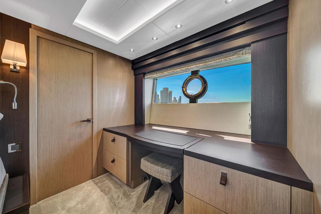 2021 Sunseeker 86 Yacht en venta (photo 37)