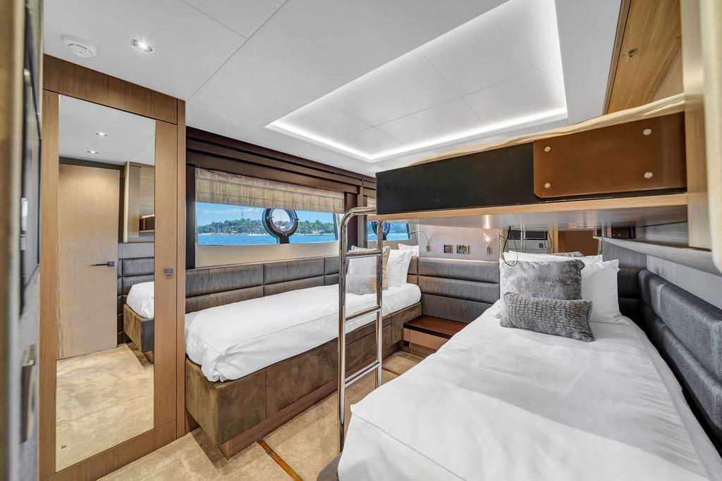 2021 Sunseeker 86 Yacht en venta (photo 41)