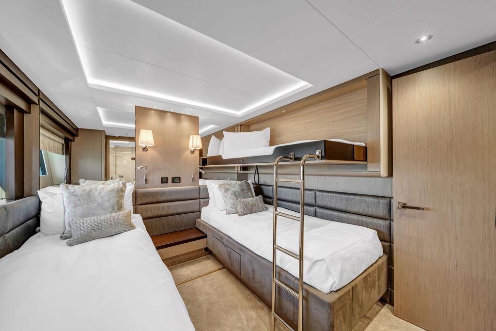 2021 Sunseeker 86 Yacht en venta (photo 43)