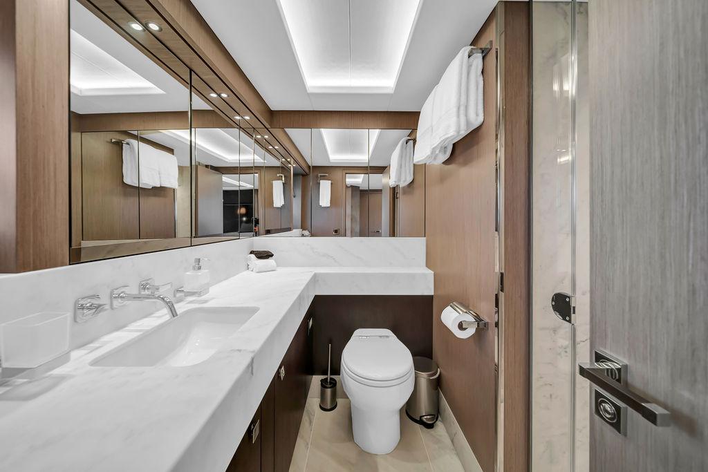 2021 Sunseeker 86 Yacht en venta (photo 51)
