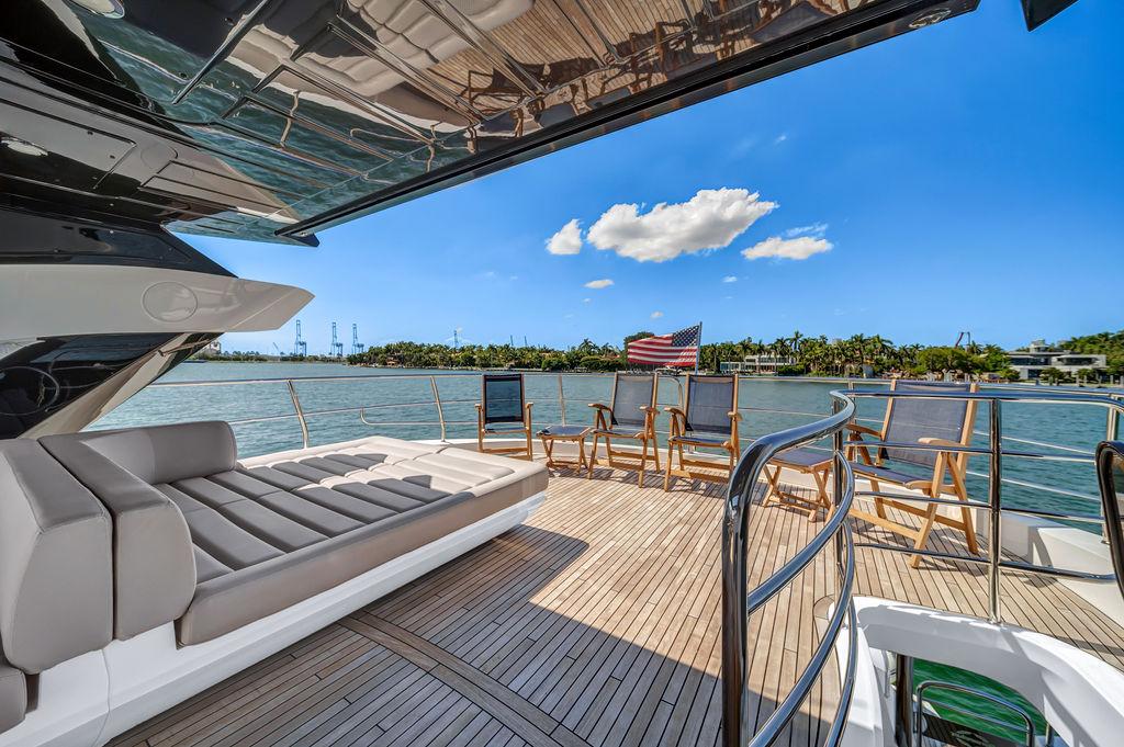 2021 Sunseeker 86 Yacht en venta (photo 68)