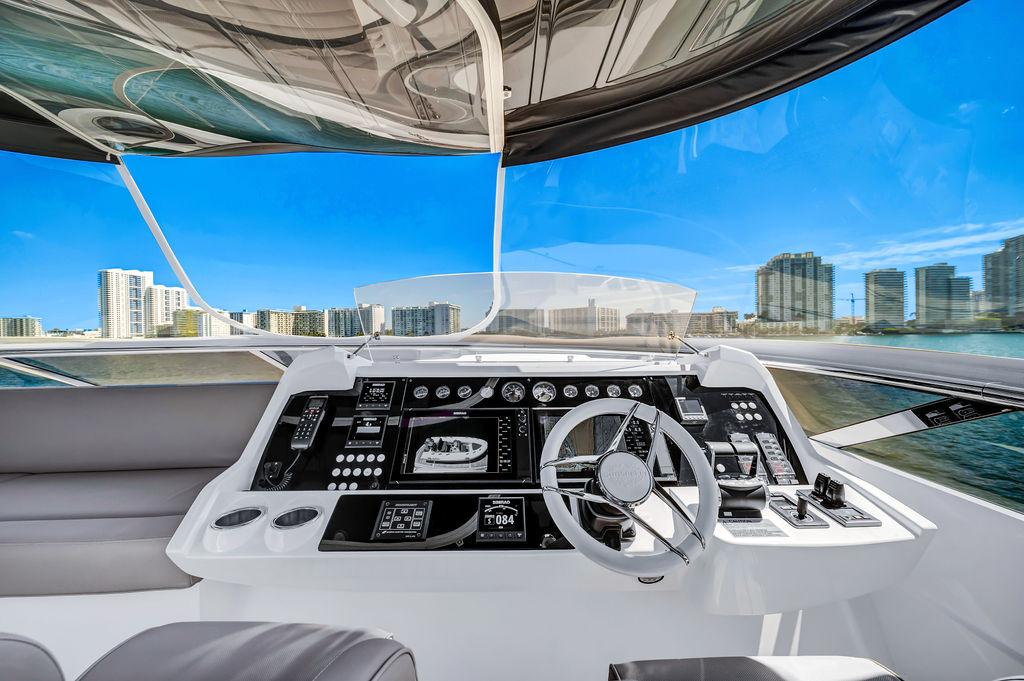 2021 Sunseeker 86 Yacht en venta (photo 74)