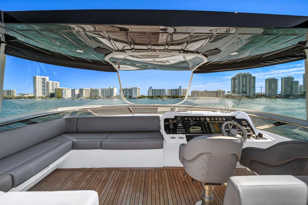 2021 Sunseeker 86 Yacht en venta (photo 75)