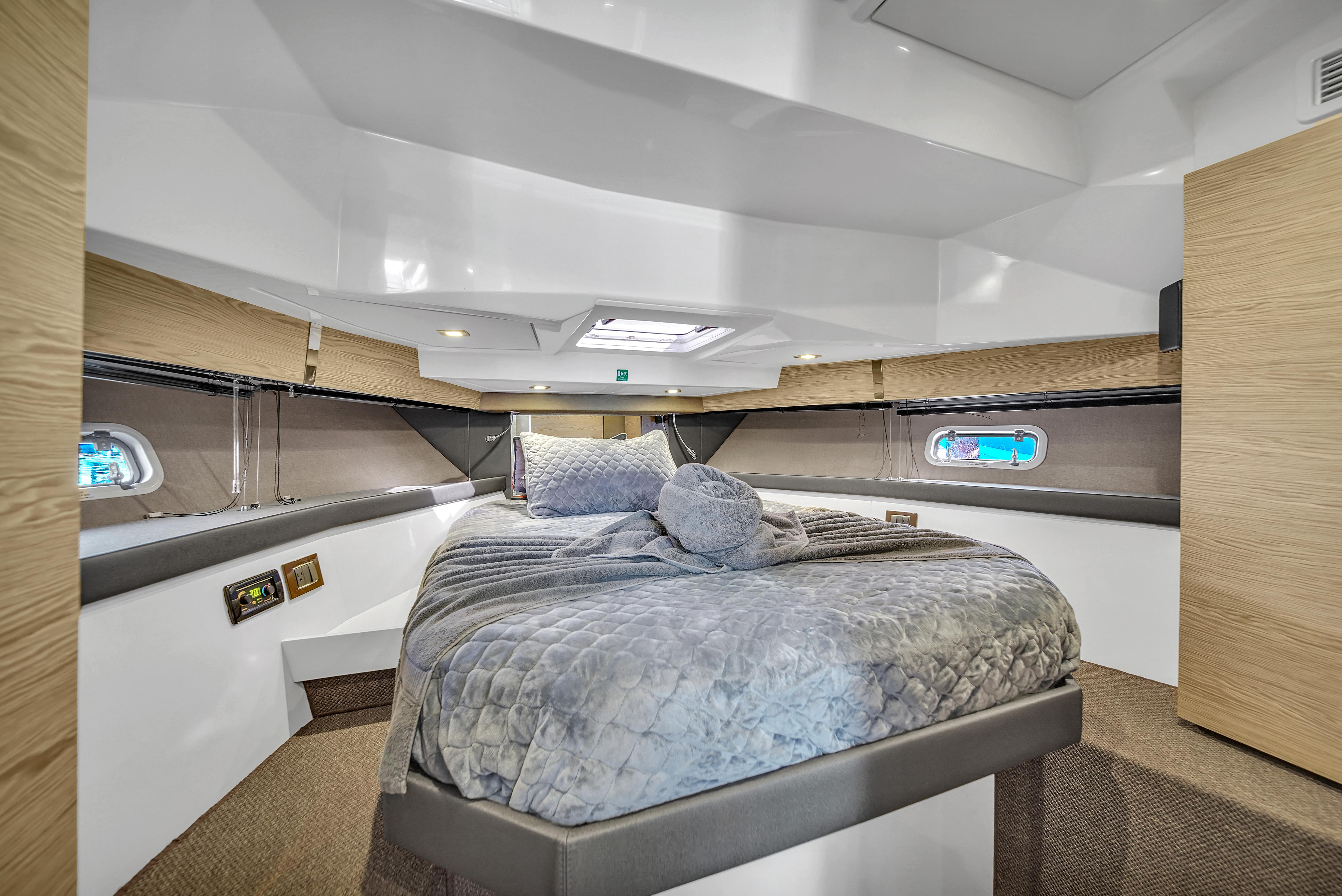 2020 Azimut Verve 40 for sale (photo 32)