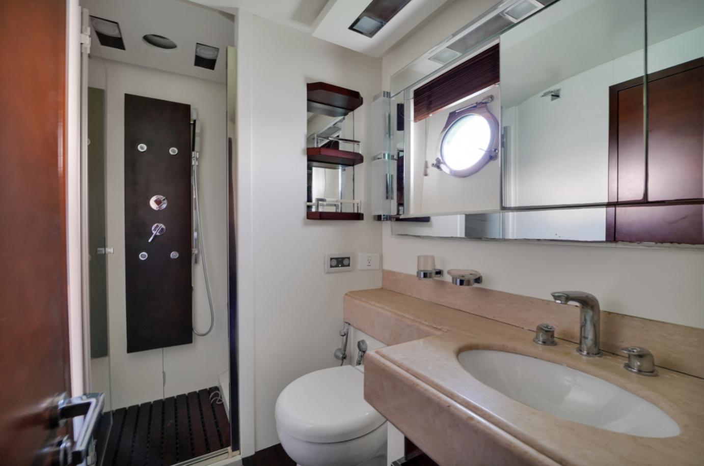 2009 Azimut 75 en venta (photo 36)
