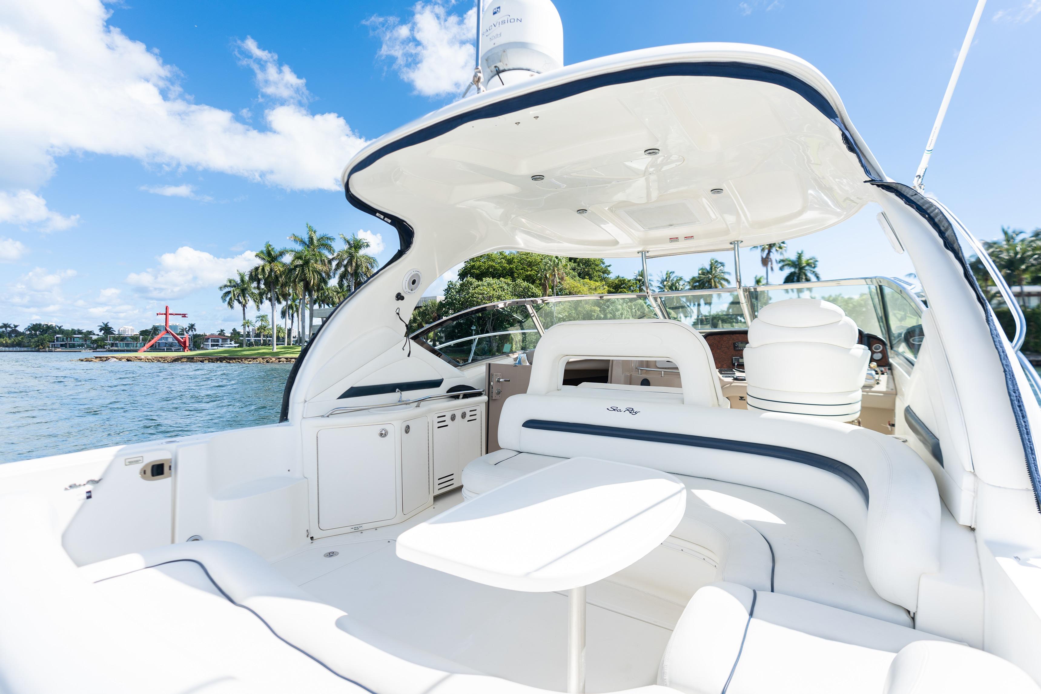 2004 Sea Ray 420 Sundancer te koop (photo 11)