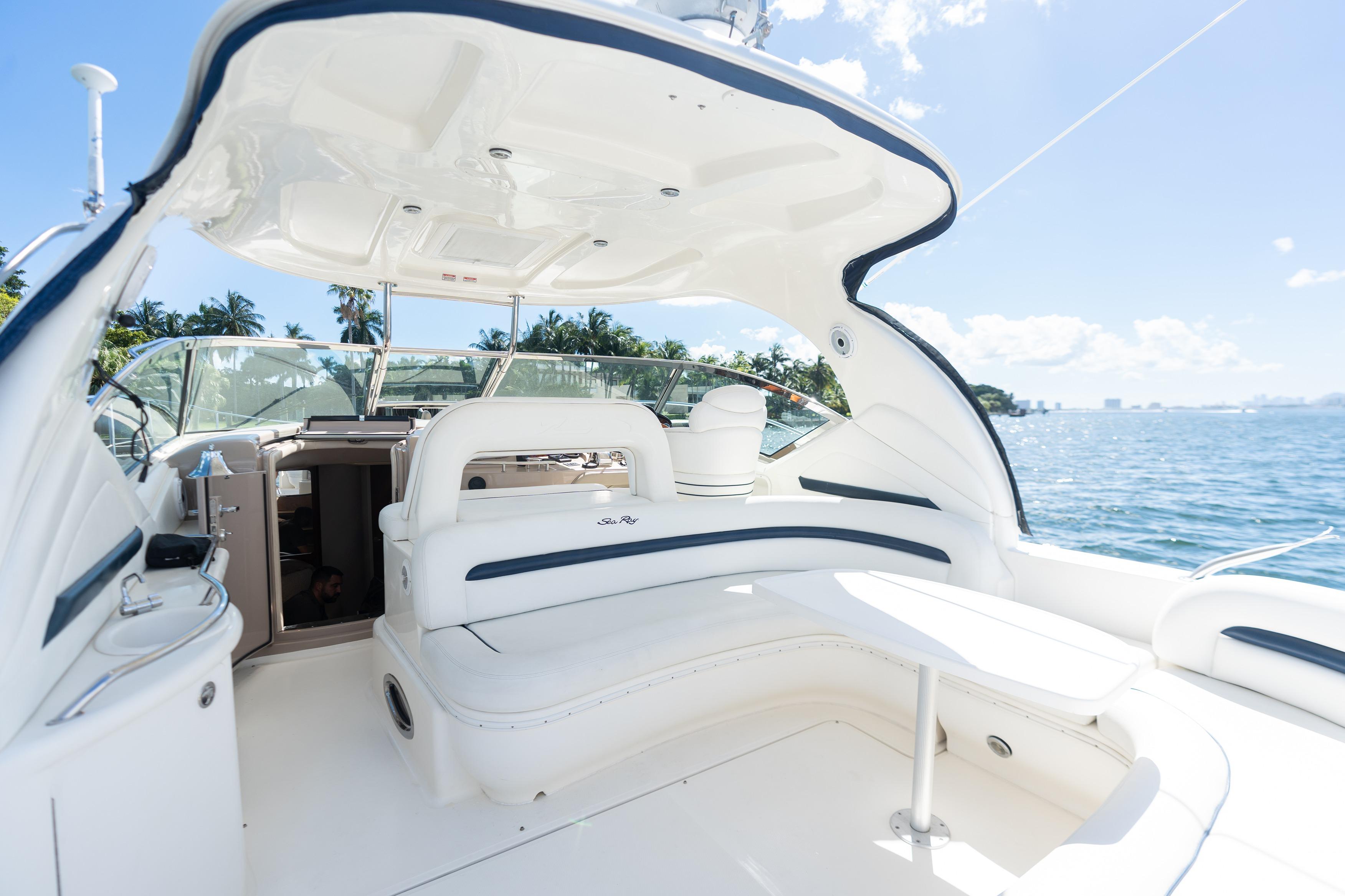 2004 Sea Ray 420 Sundancer te koop (photo 15)