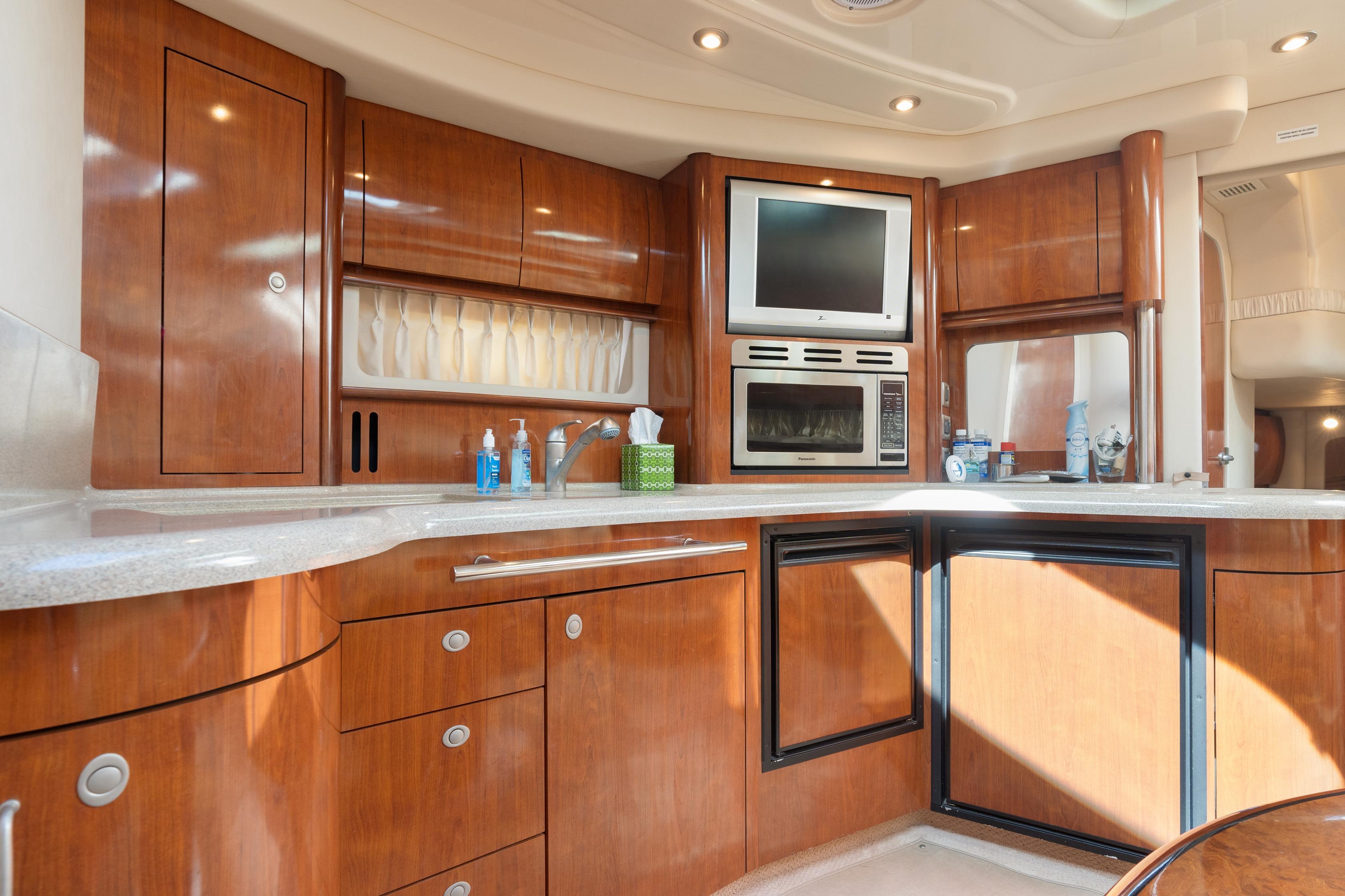 2004 Sea Ray 420 Sundancer te koop (photo 24)