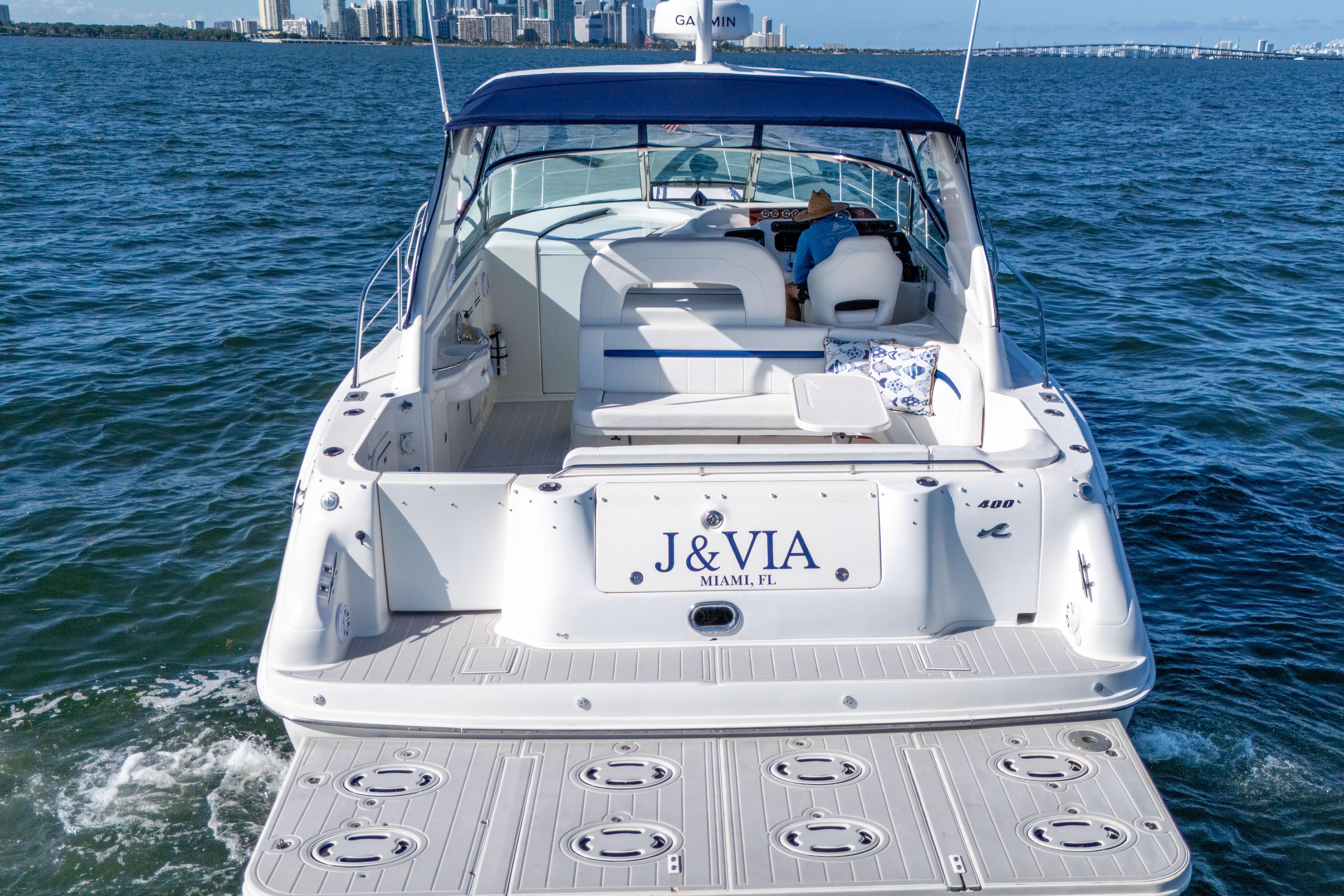 1997 Sea Ray Sundancer 400 for sale (photo 18)