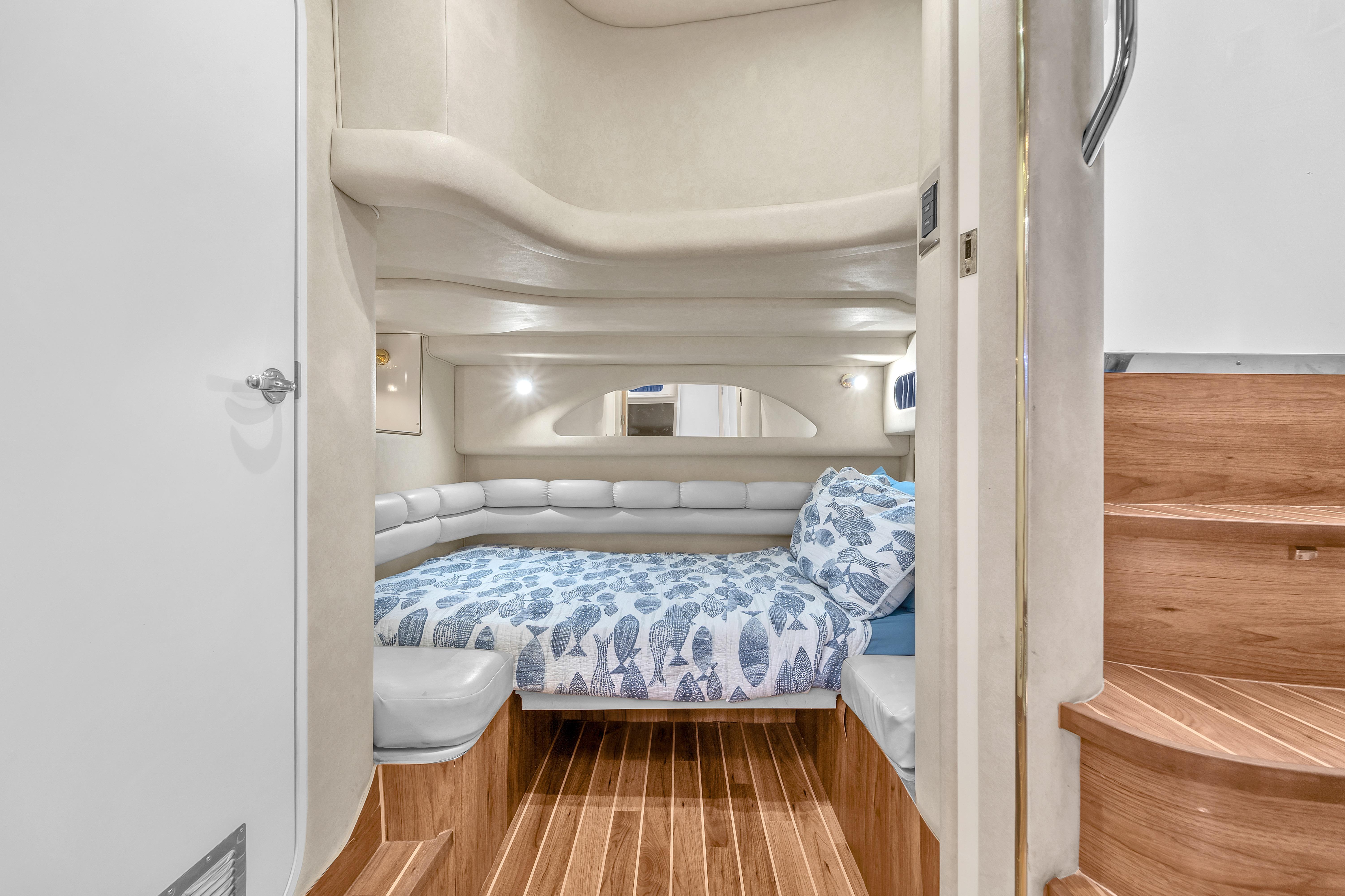 1997 Sea Ray Sundancer 400 for sale (photo 41)