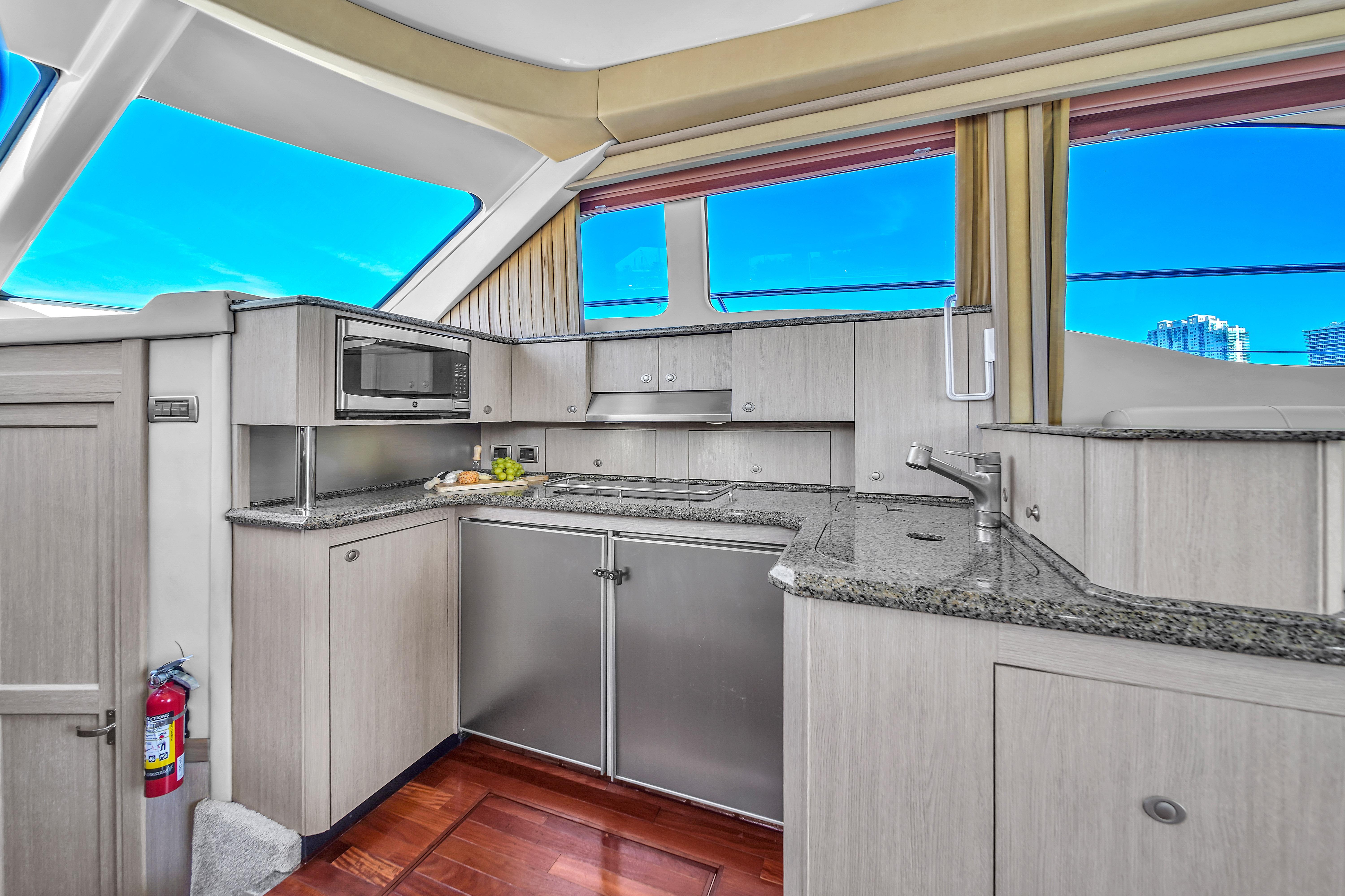 2007 Sea Ray 52 Sedan Bridge for sale (photo 44)