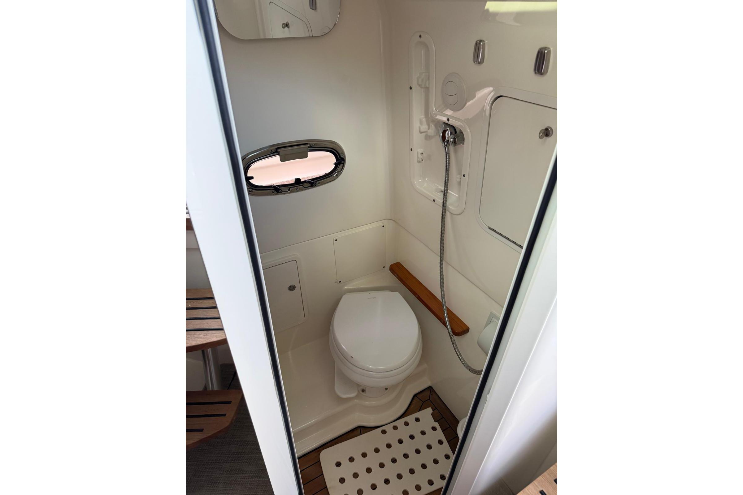 2021 Boston Whaler 380 Outrage en venta (photo 18)