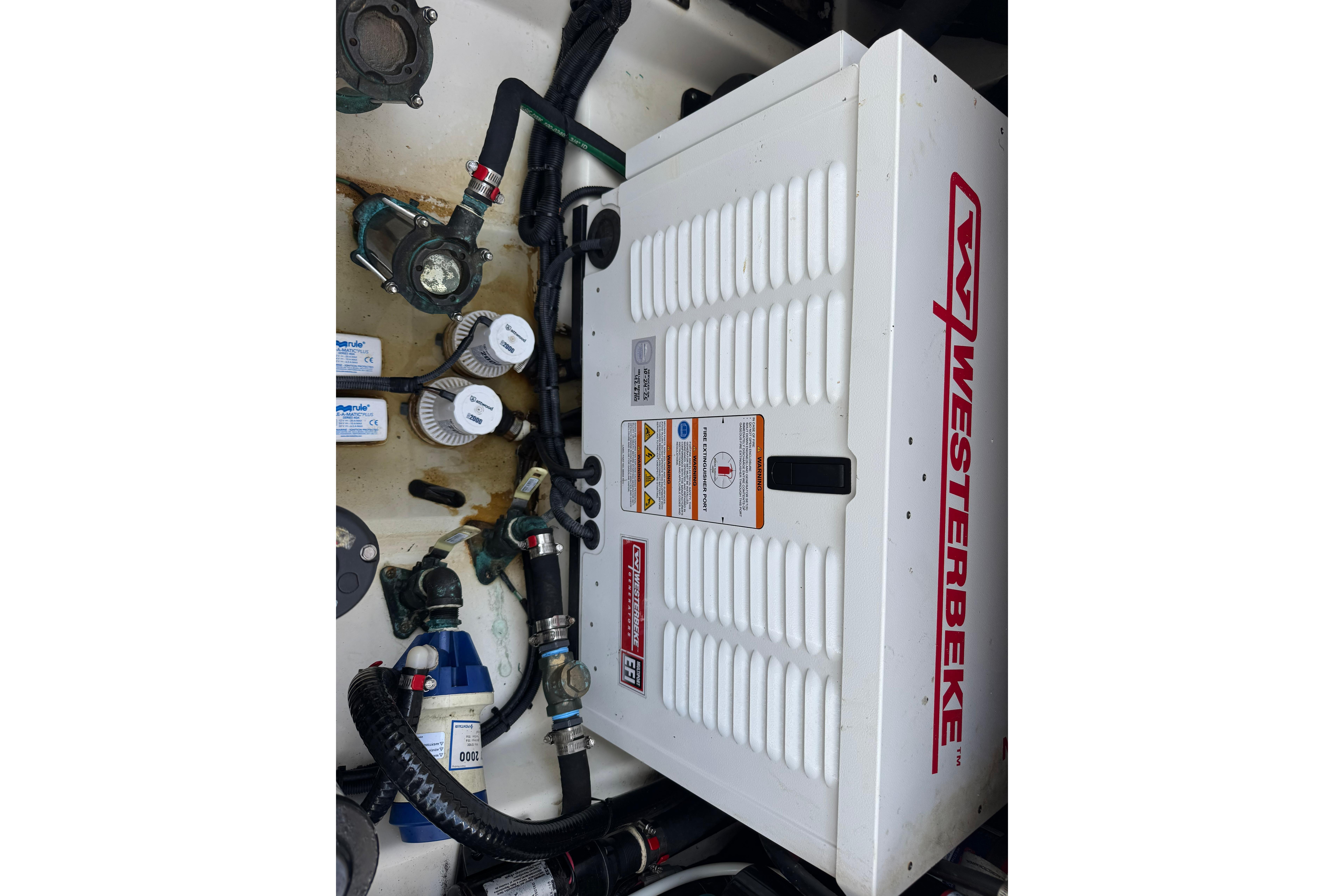 2021 Boston Whaler 380 Outrage en venta (photo 20)