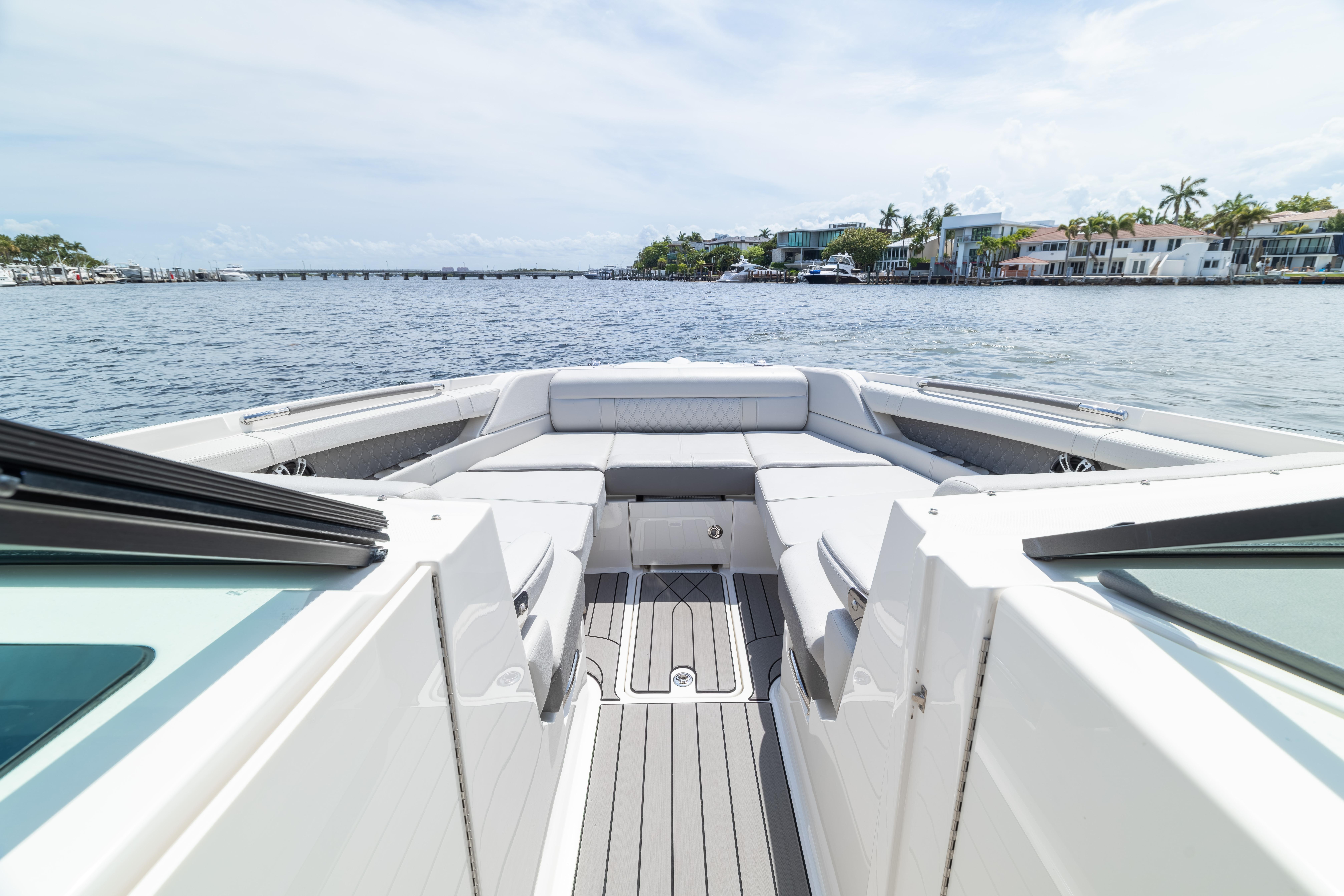 2023 Sea Ray SLX 350 Outboard en venta (photo 23)