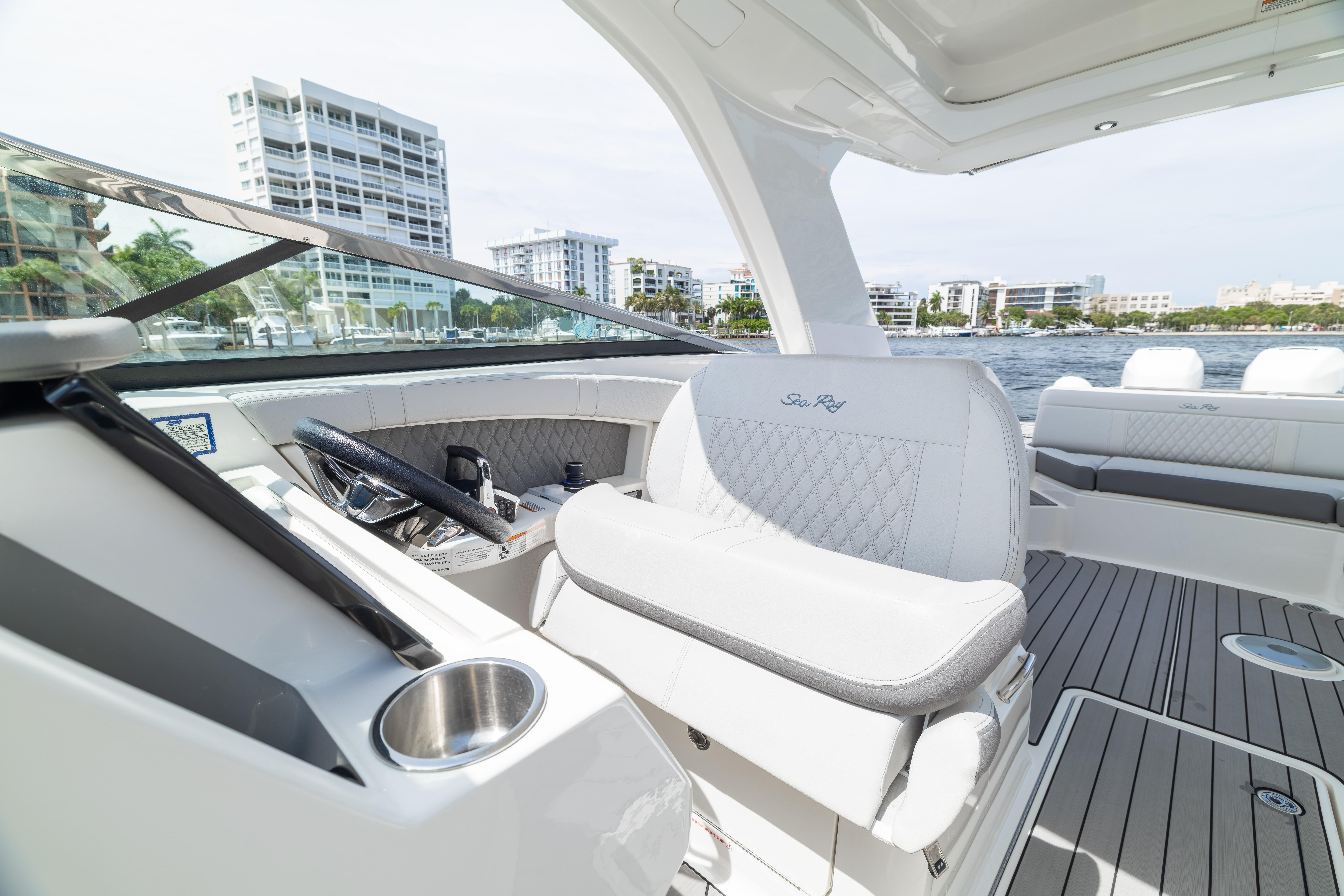 2023 Sea Ray SLX 350 Outboard en venta (photo 29)
