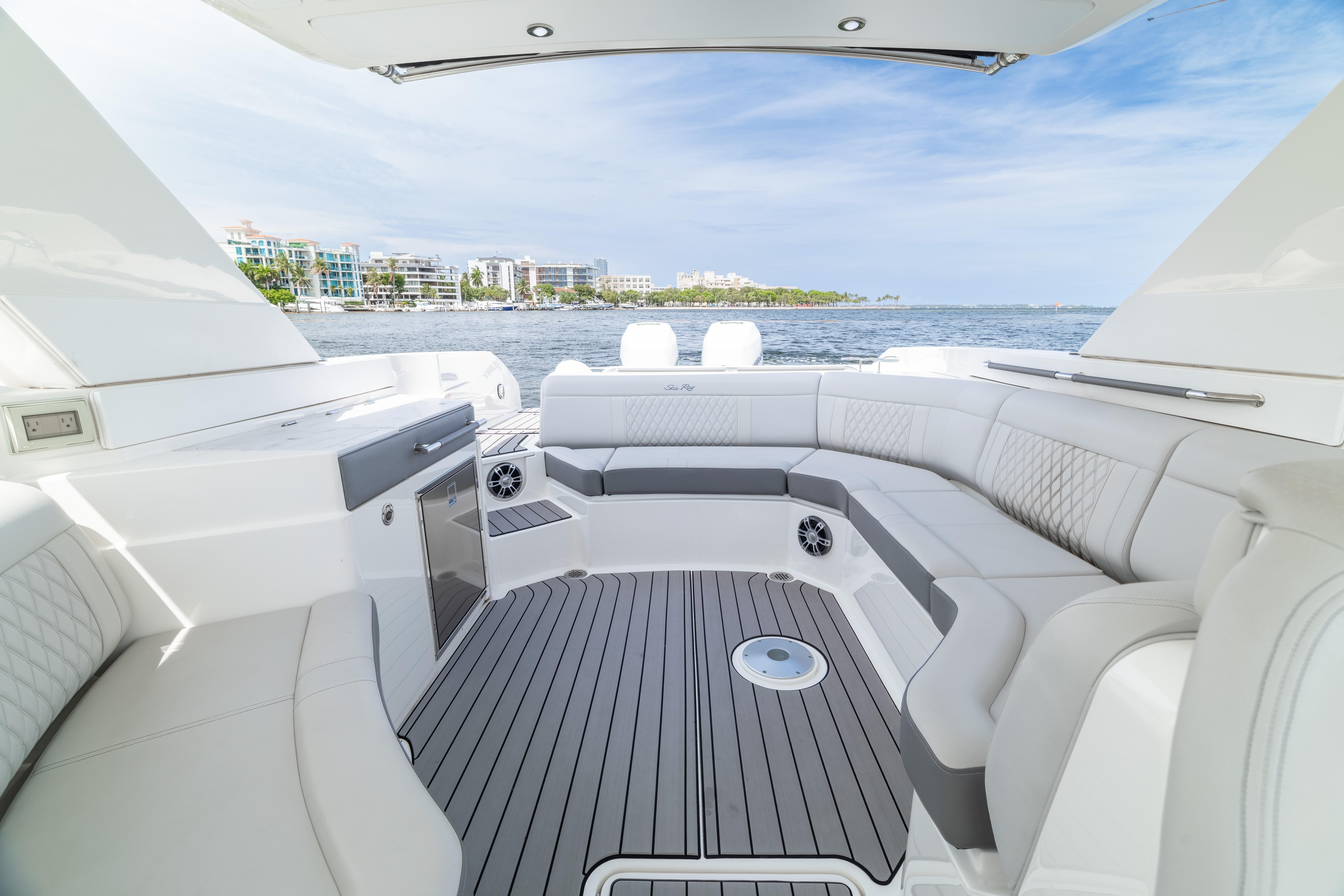 2023 Sea Ray SLX 350 Outboard en venta (photo 37)