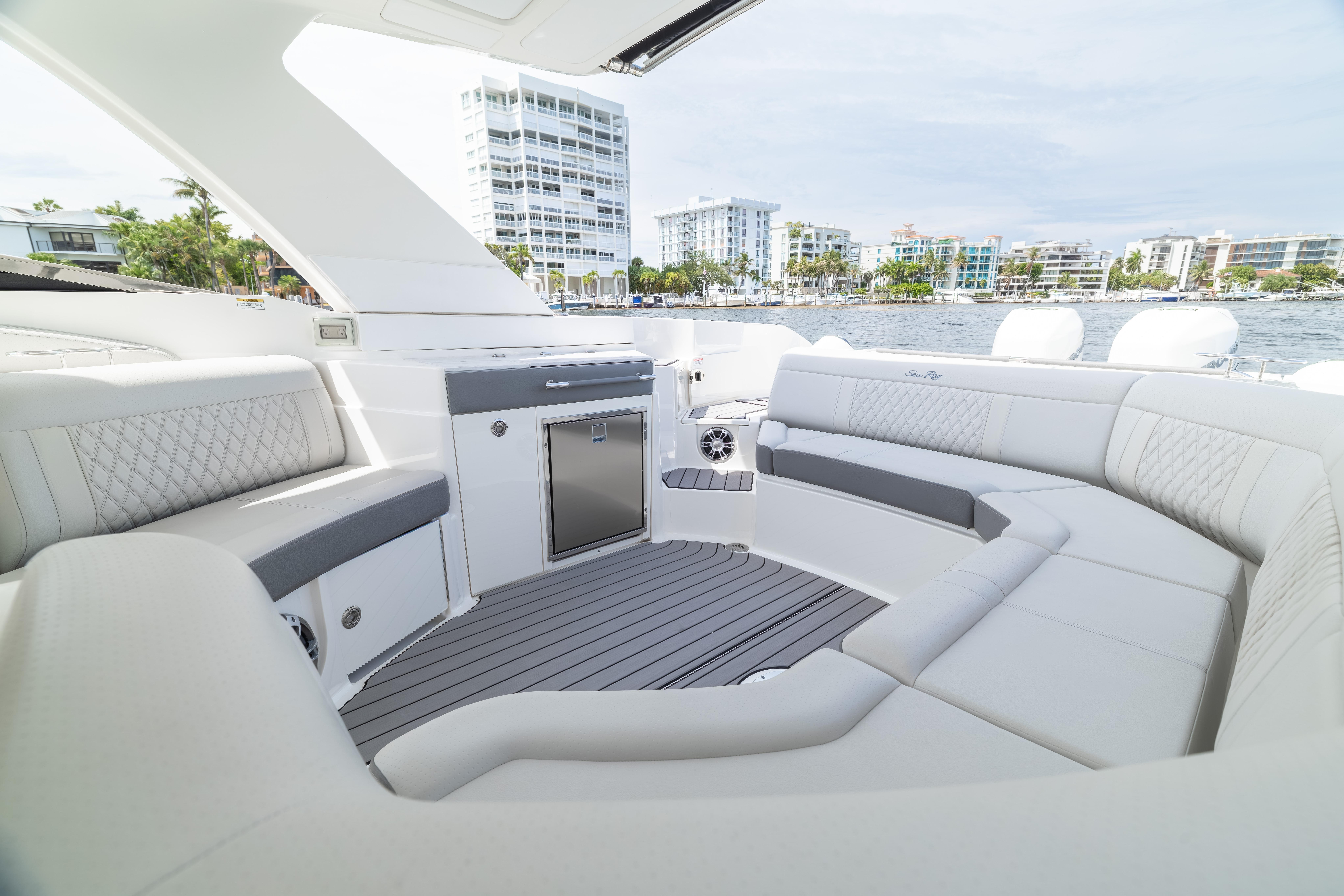 2023 Sea Ray SLX 350 Outboard en venta (photo 39)