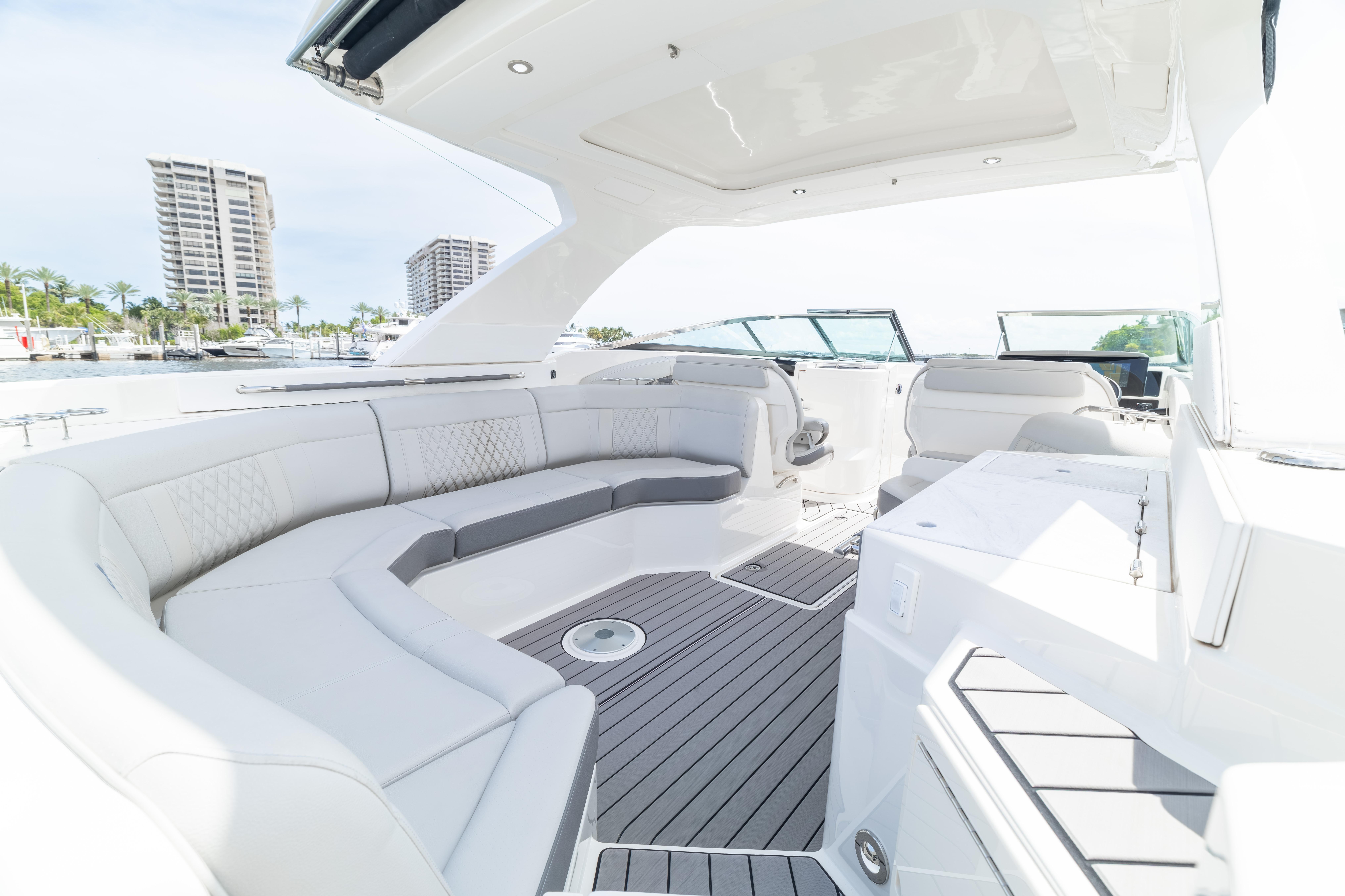 2023 Sea Ray SLX 350 Outboard en venta (photo 40)
