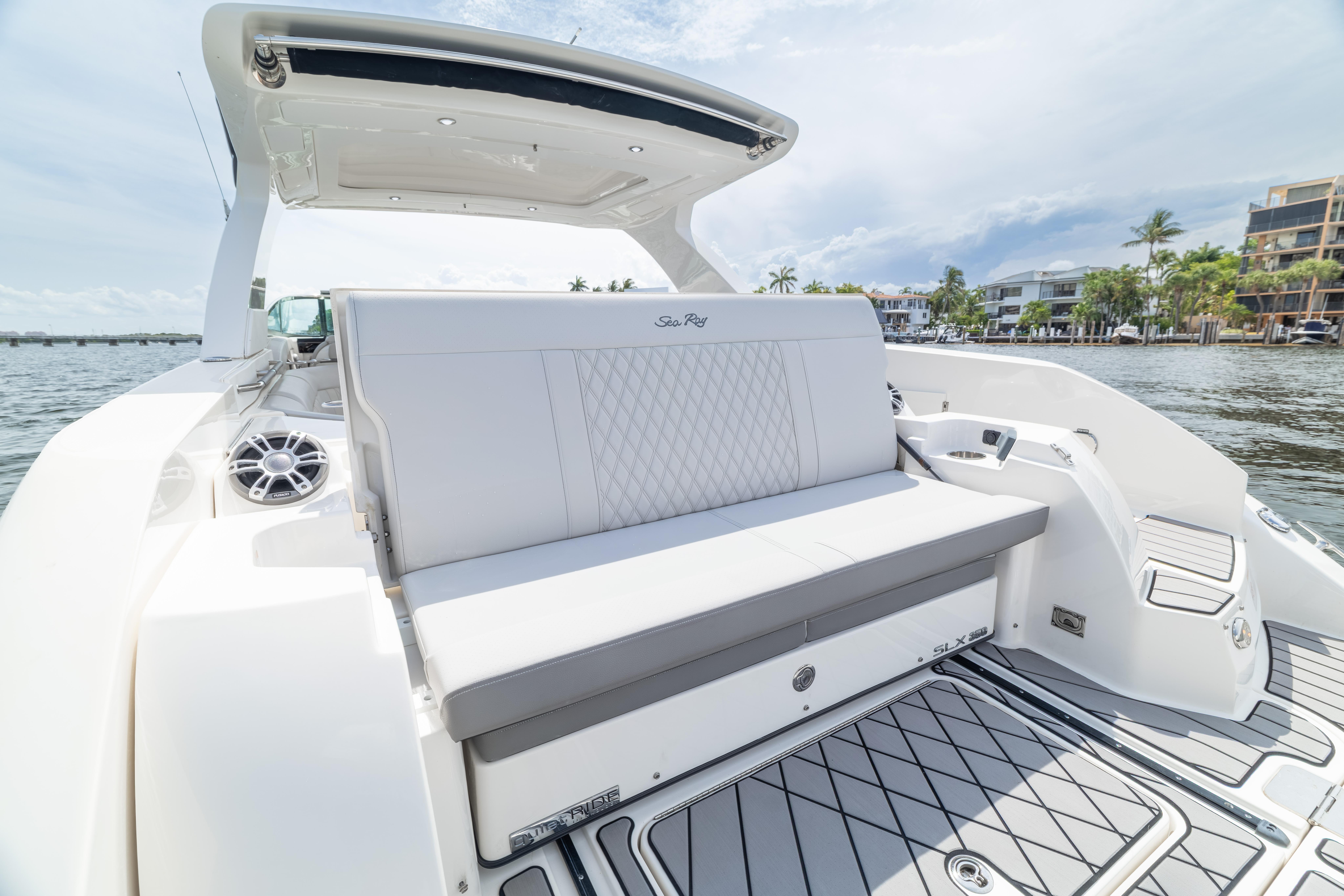 2023 Sea Ray SLX 350 Outboard en venta (photo 46)