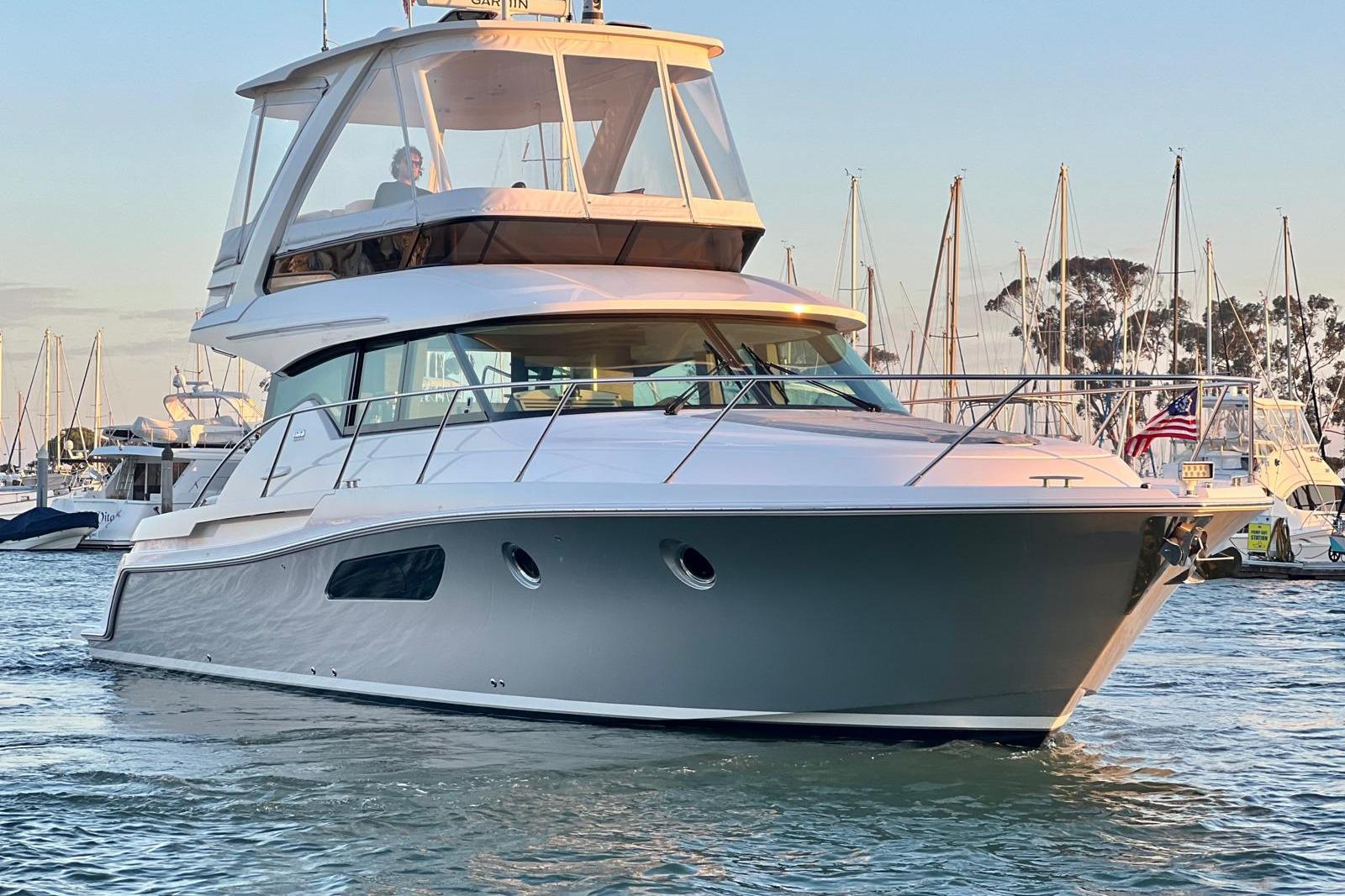 2019 Tiara Yachts F44 Flybridge à vendre (photo 16)