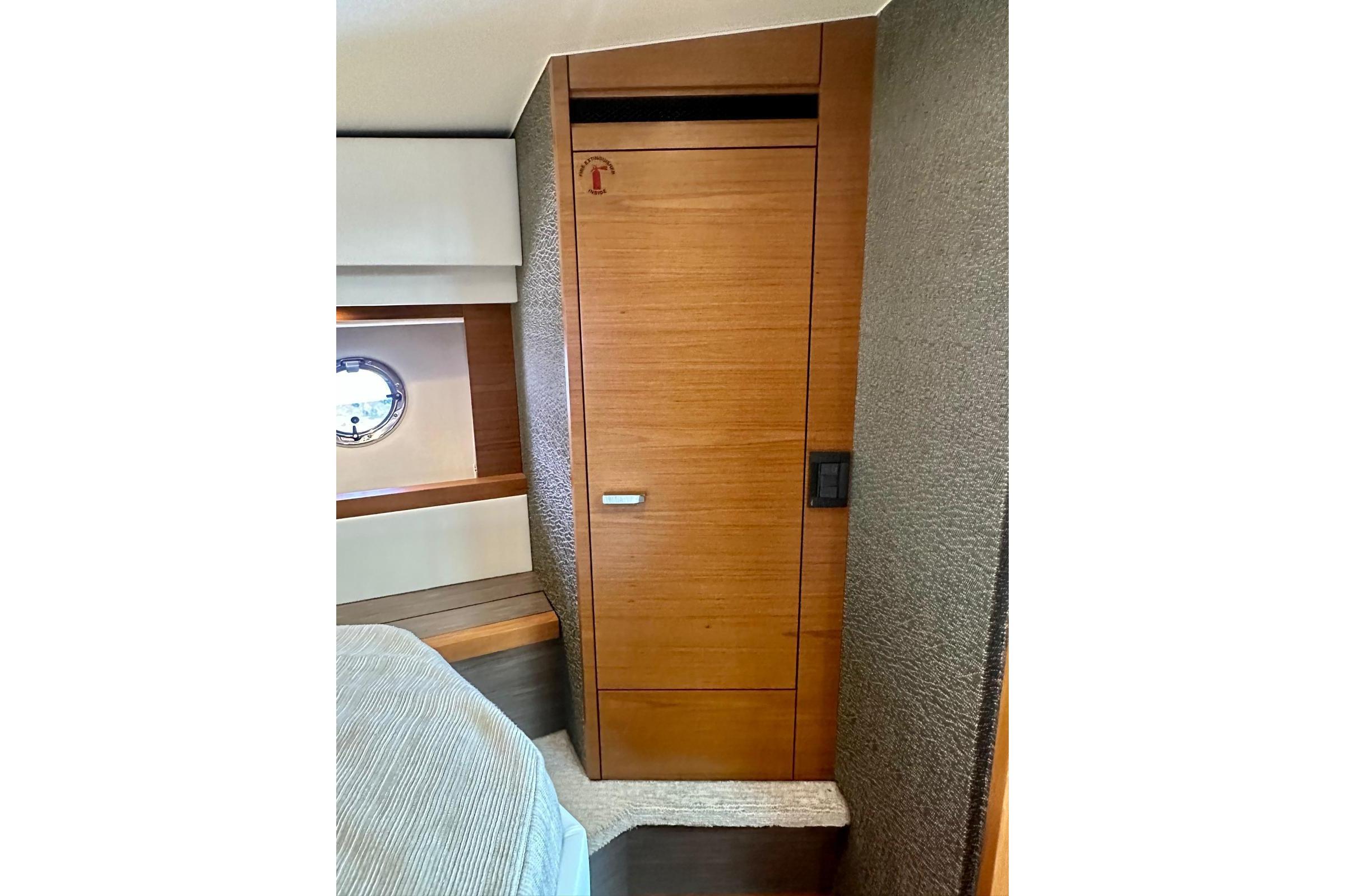 2019 Tiara Yachts F44 Flybridge à vendre (photo 35)