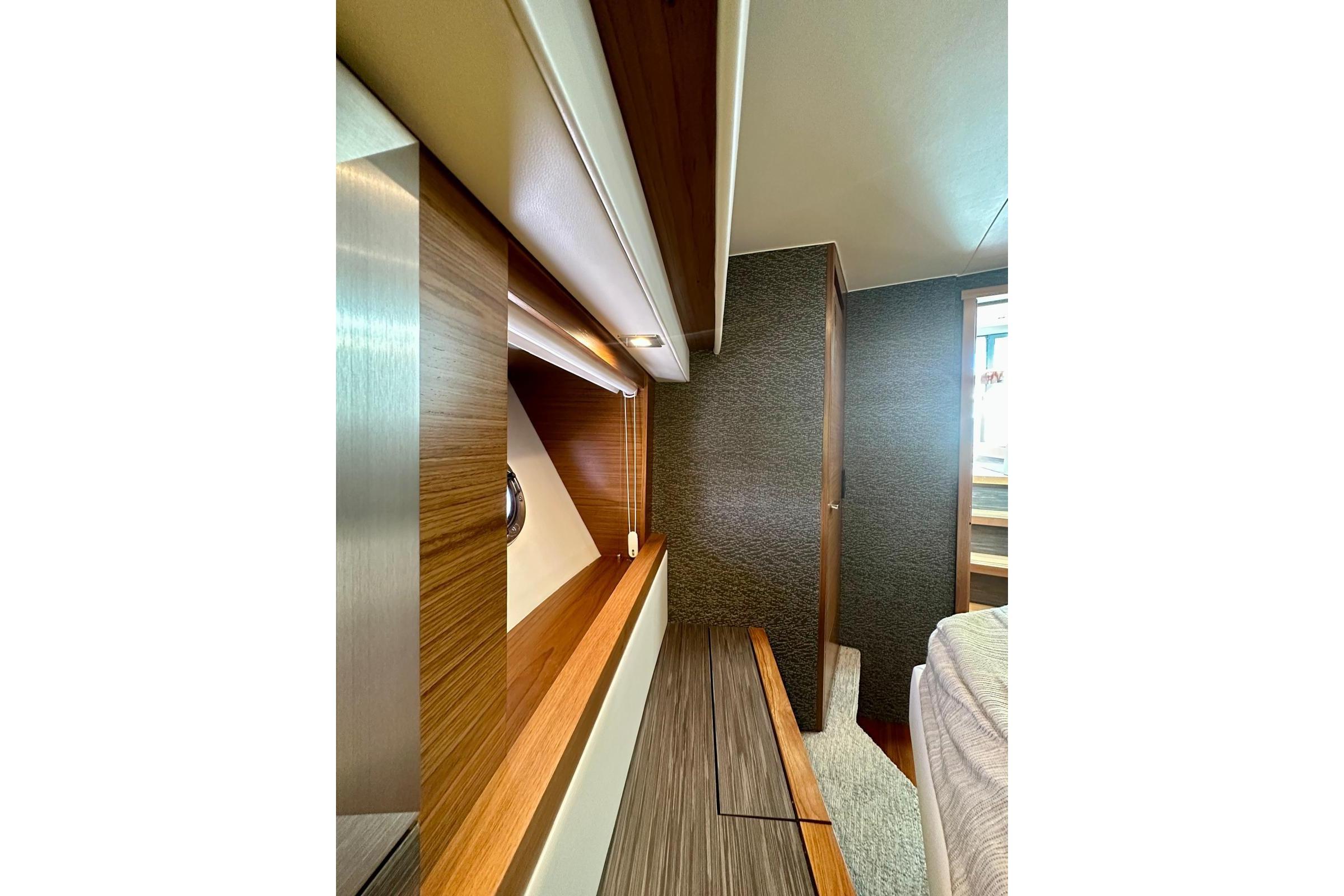 2019 Tiara Yachts F44 Flybridge à vendre (photo 37)