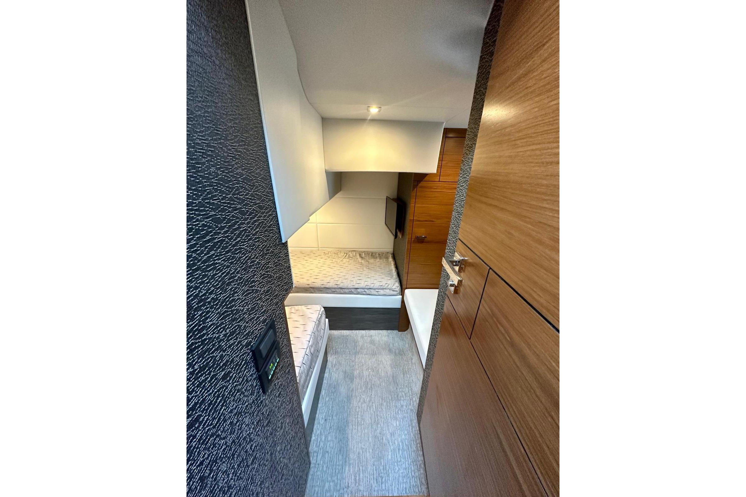 2019 Tiara Yachts F44 Flybridge à vendre (photo 62)