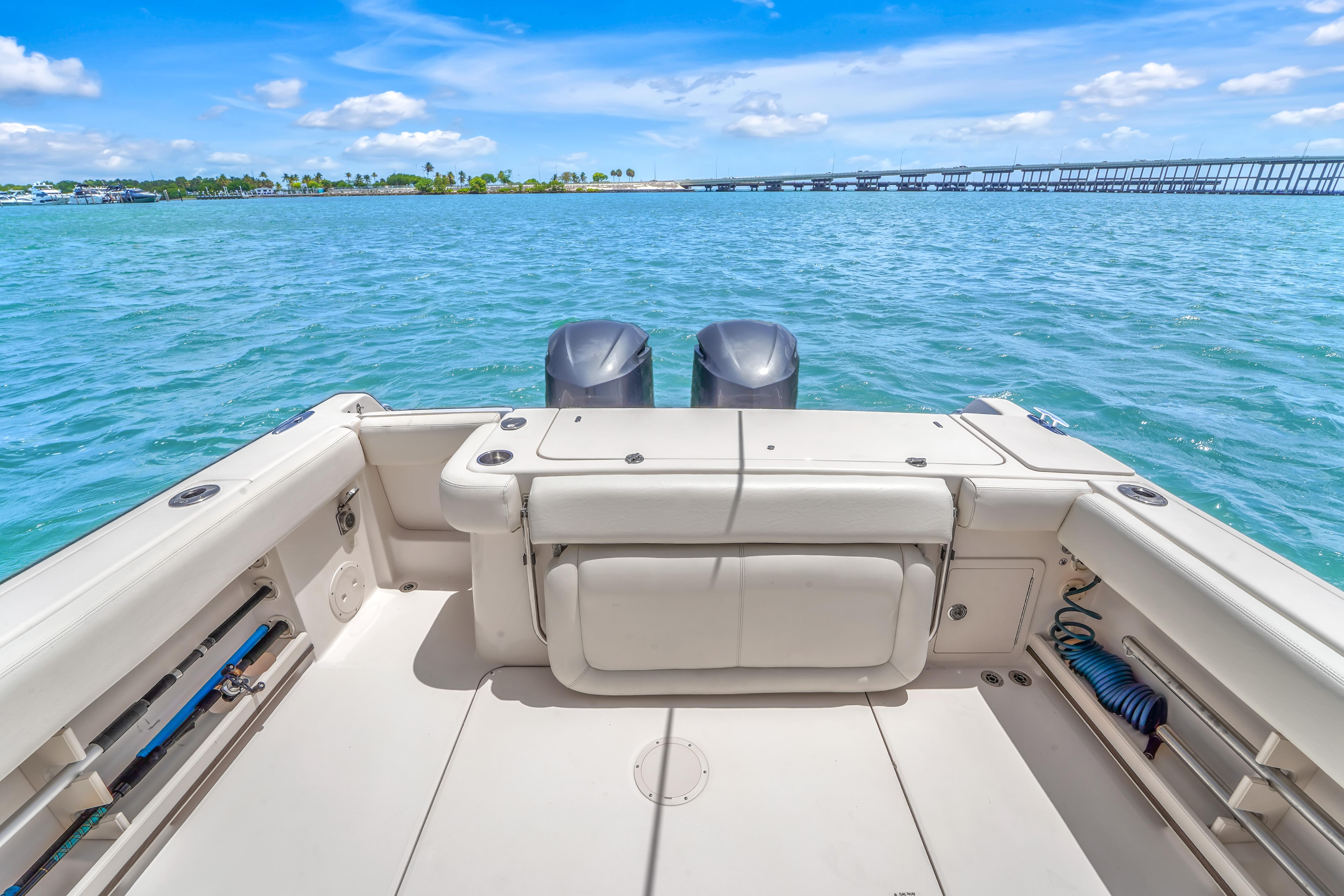 2017 Grady-White Canyon 306 for sale (photo 12)
