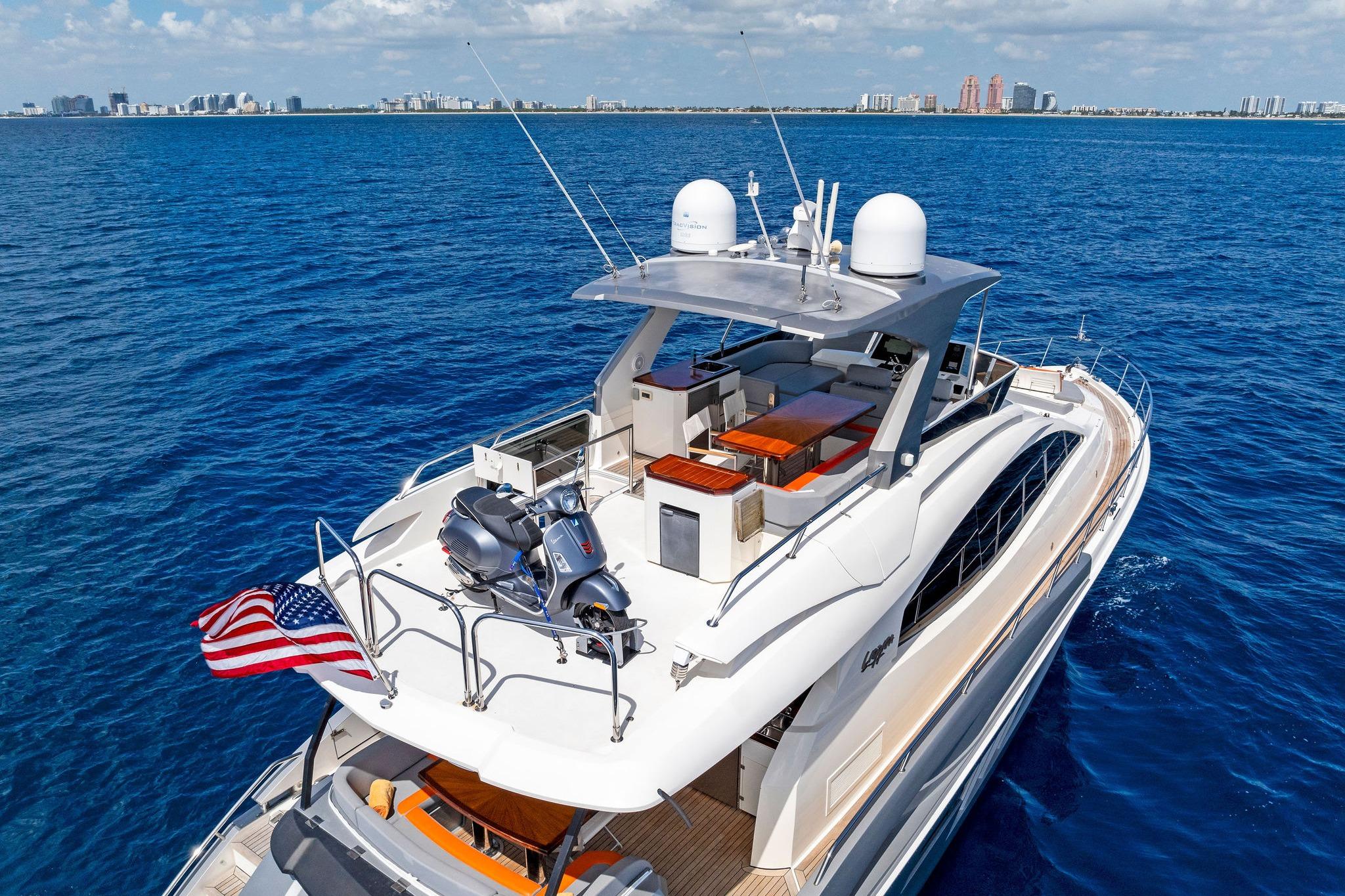 2014 Lazzara 64 in vendita (photo 11)